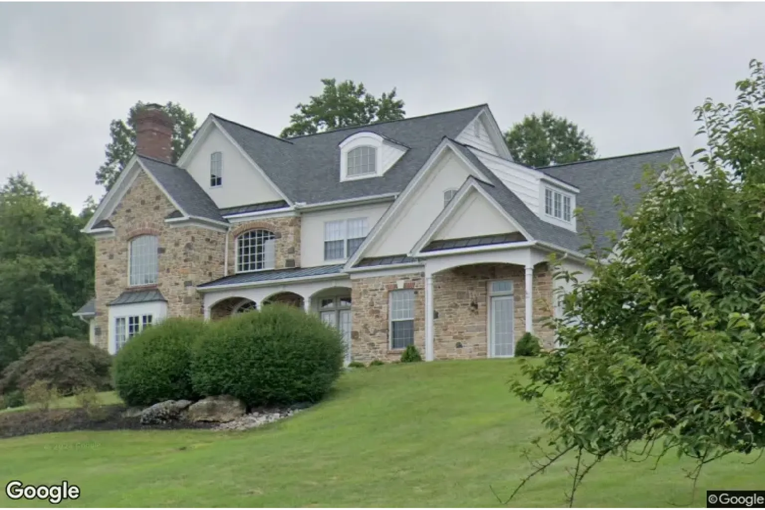 1525 Bette Ln, Hellertown, PA 18055 | BlueBid
