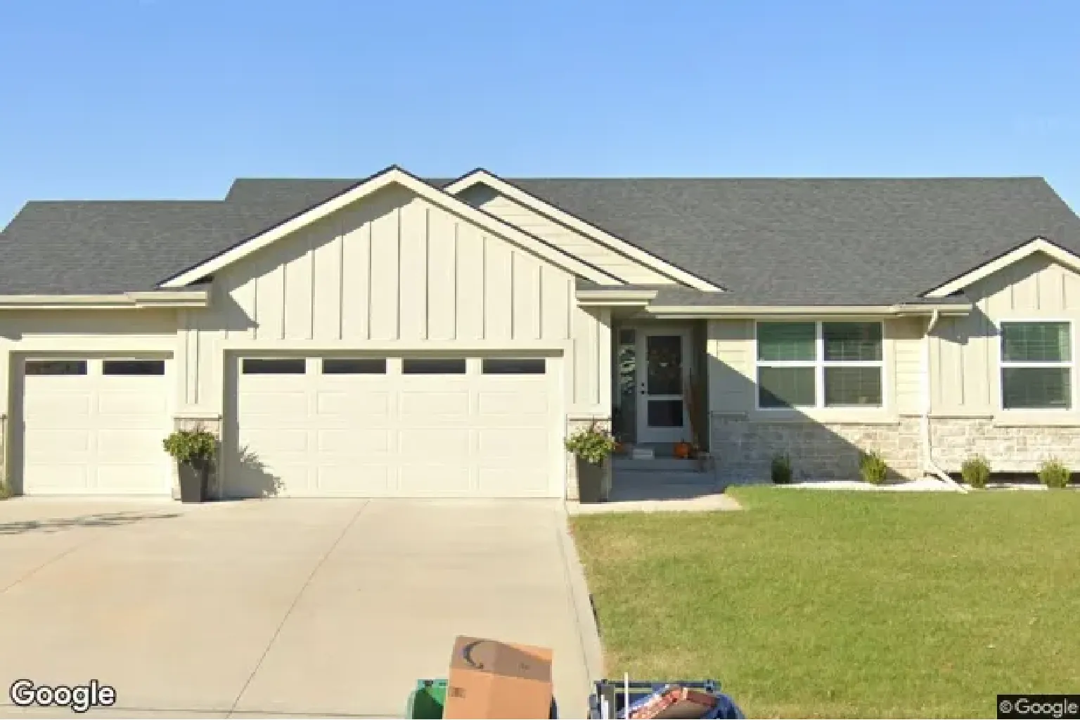 5552 147th St, Urbandale, IA 50323 | BlueBid