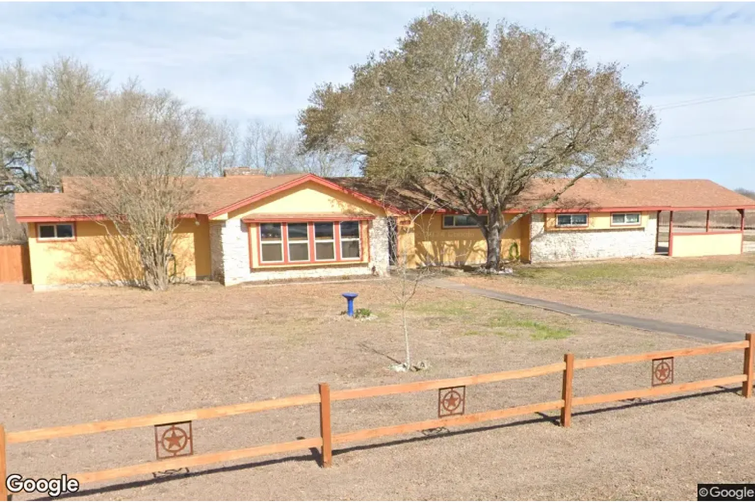 104 Fairview Rd, San Marcos, TX 78666 | BlueBid
