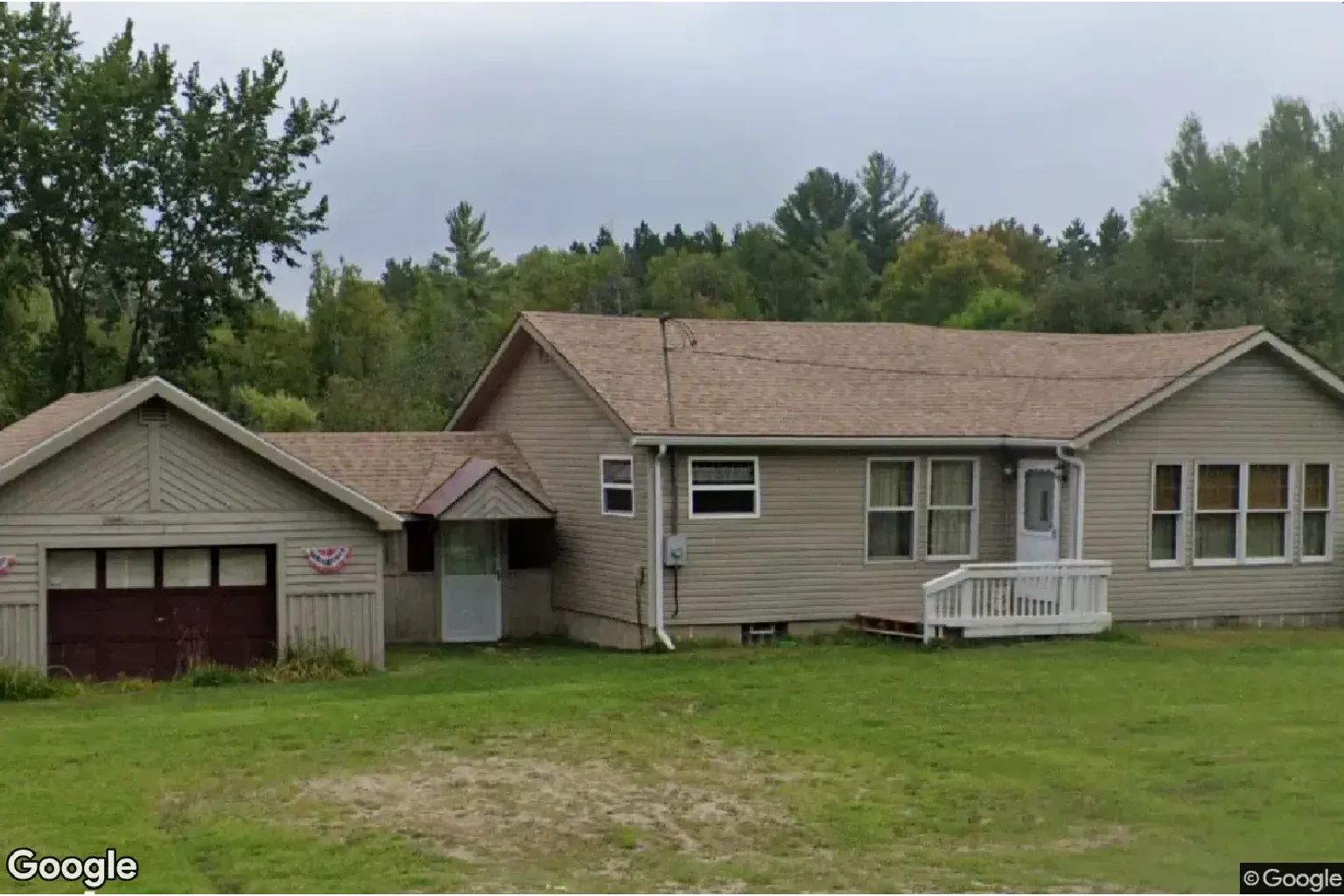 1952 W 16 Rd, Mesick, MI 49668 | BlueBid