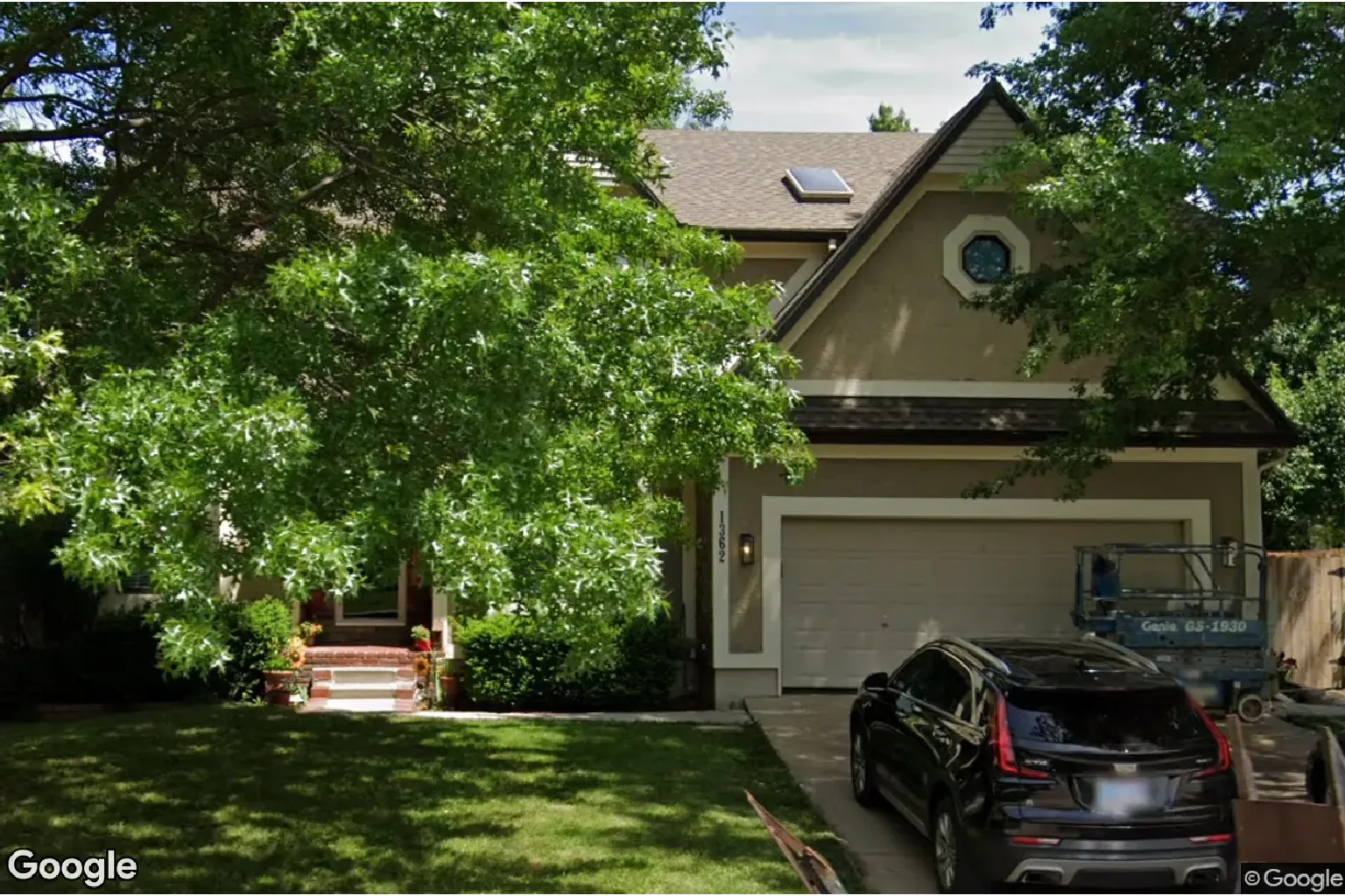 1362 S Hunter Dr, Olathe, KS 66062 | BlueBid