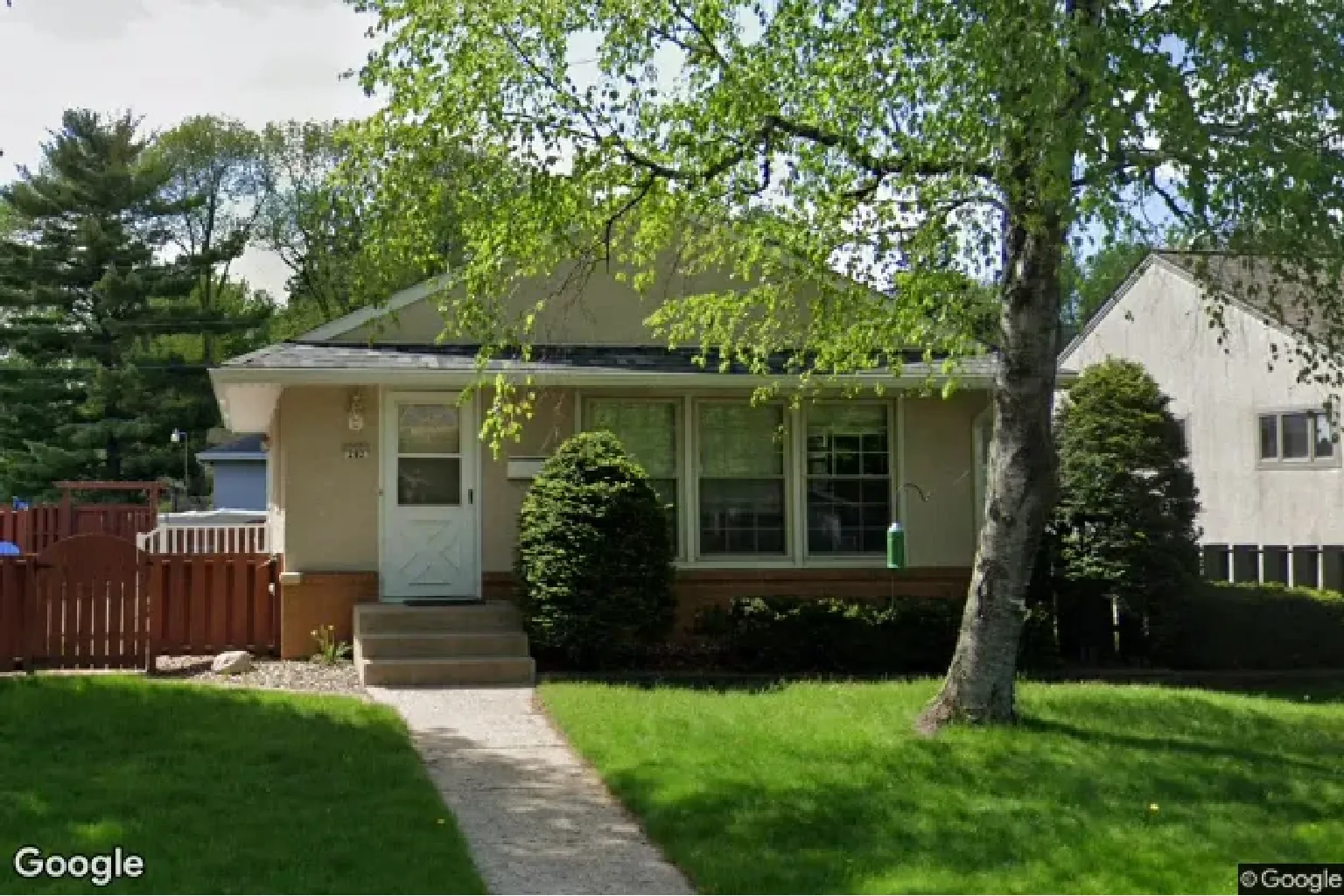 282 Arion St E, West Saint Paul, MN 55118 | BlueBid