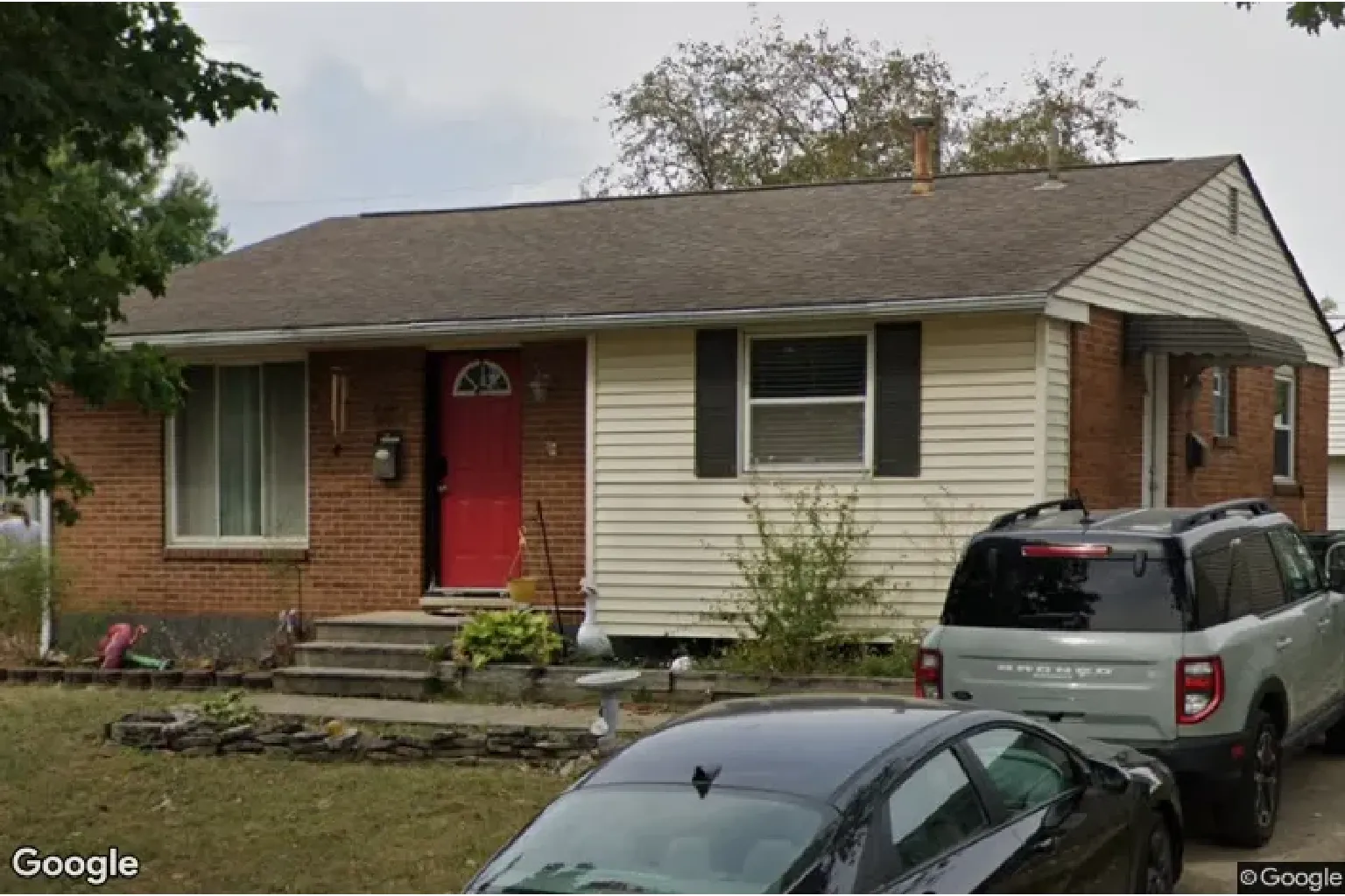 222 Calahan Rd, Columbus, OH 43207 | BlueBid