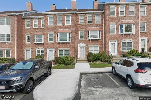 29 Breakwater Dr, Chelsea, MA 02150 | BlueBid
