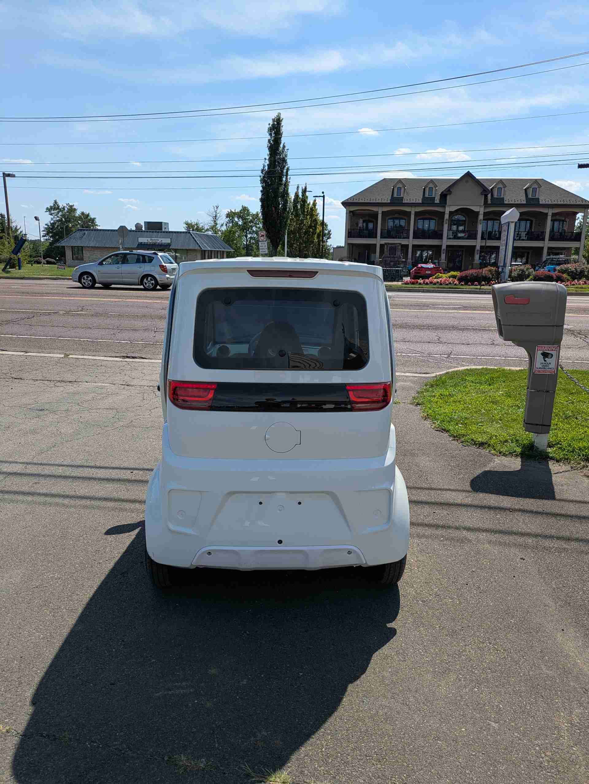 2026 SEMMC EV F8 MINI White image 4