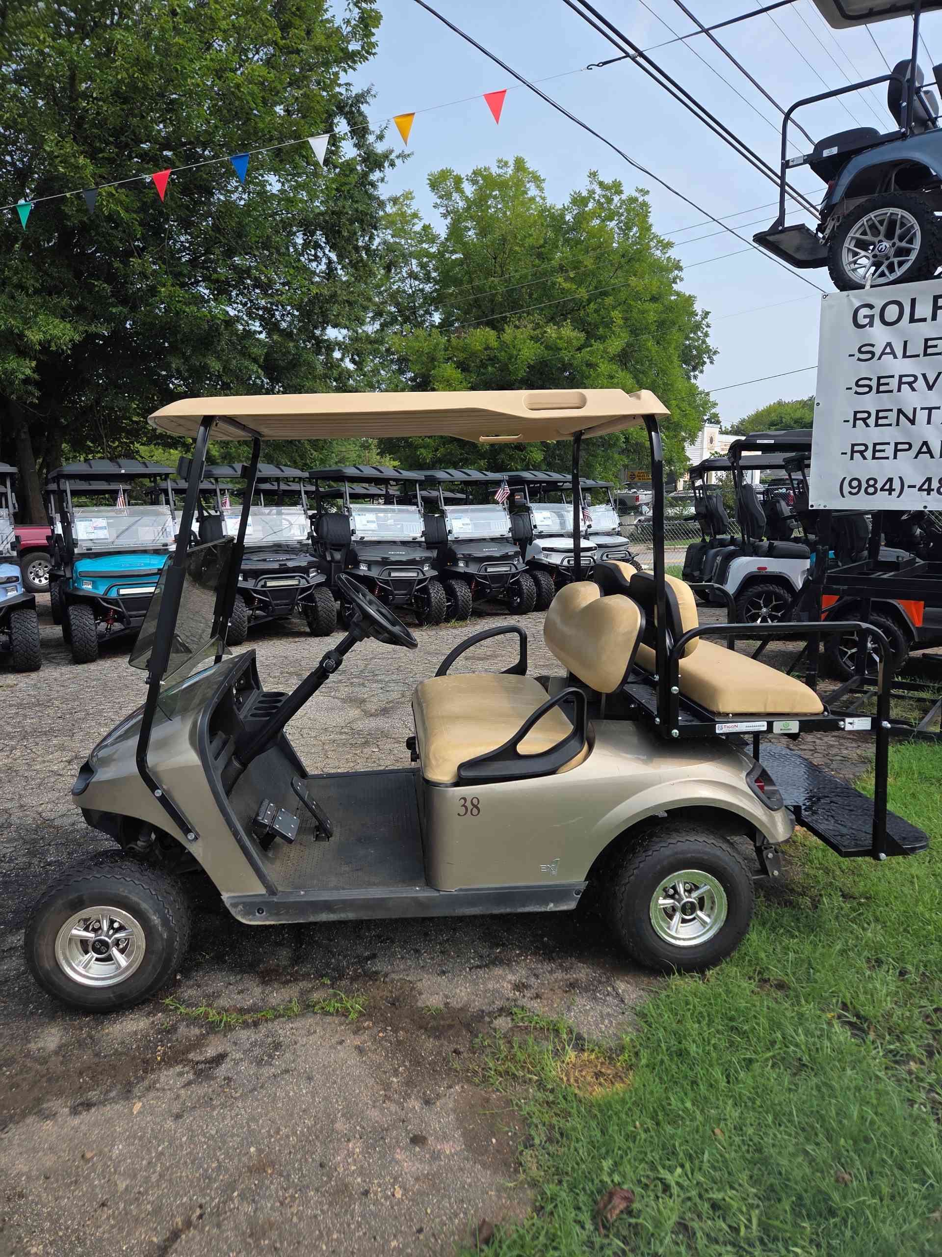 2021 EZGO TXT Champane golf cart in Champane — photo 2 of 4, Raleigh, NC