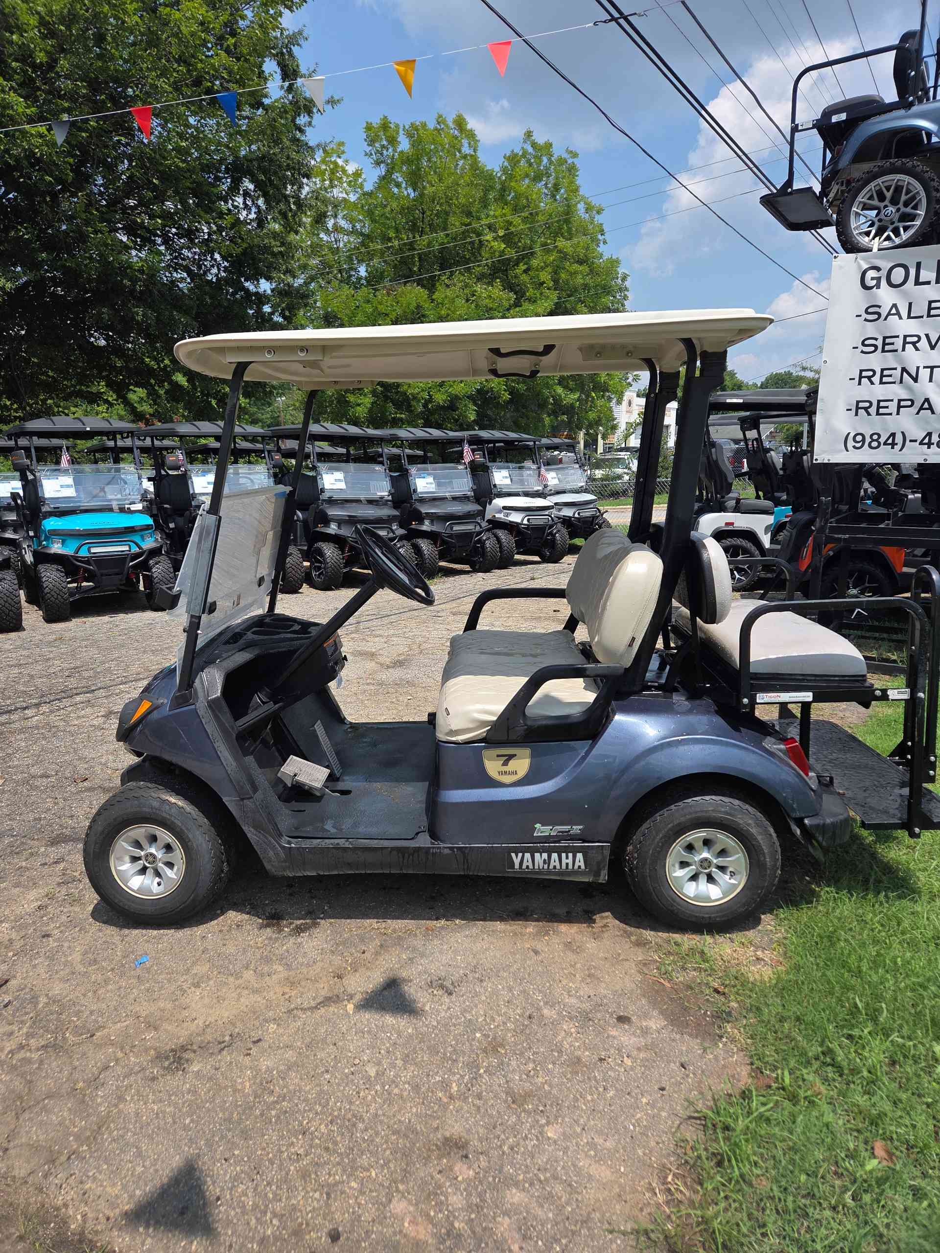 2017 Yamaha Drive 2 Blue golf cart in Blue — photo 2 of 5, Raleigh, NC
