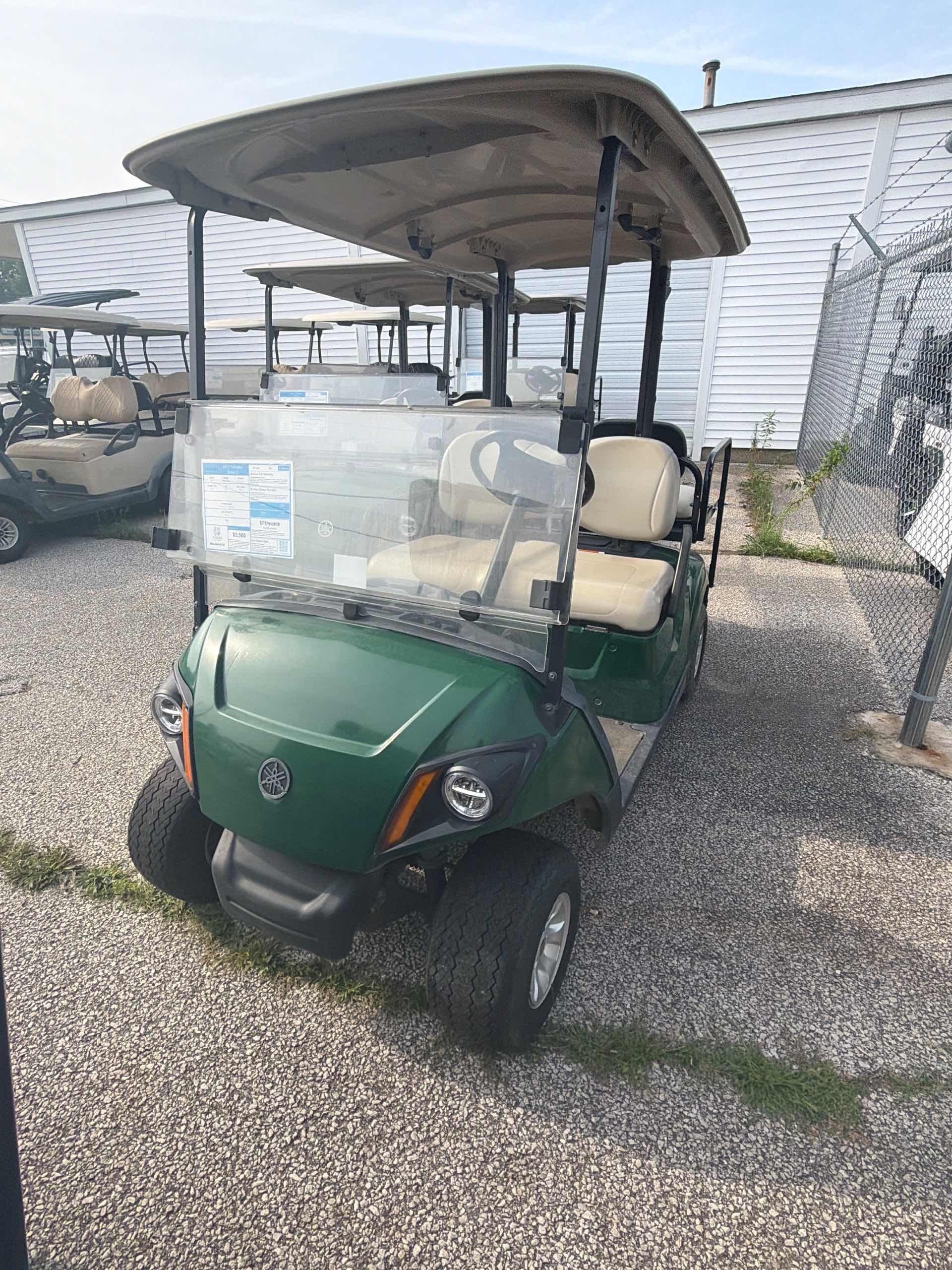 2017 Yamaha Drive 2 Golf Cart in Green