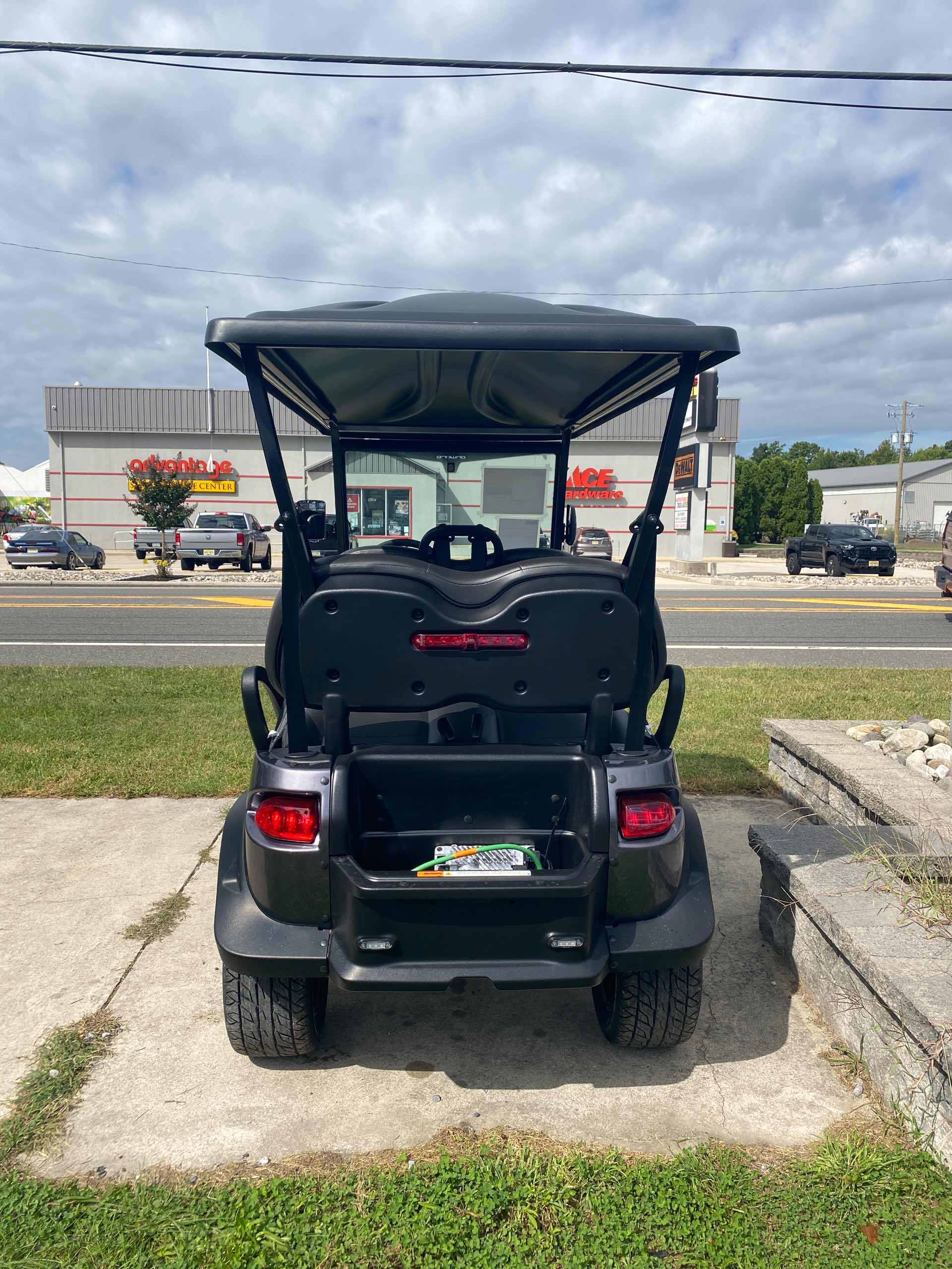 2027 Club Car Onward 4 Forward LSV Midnight Silver image 4