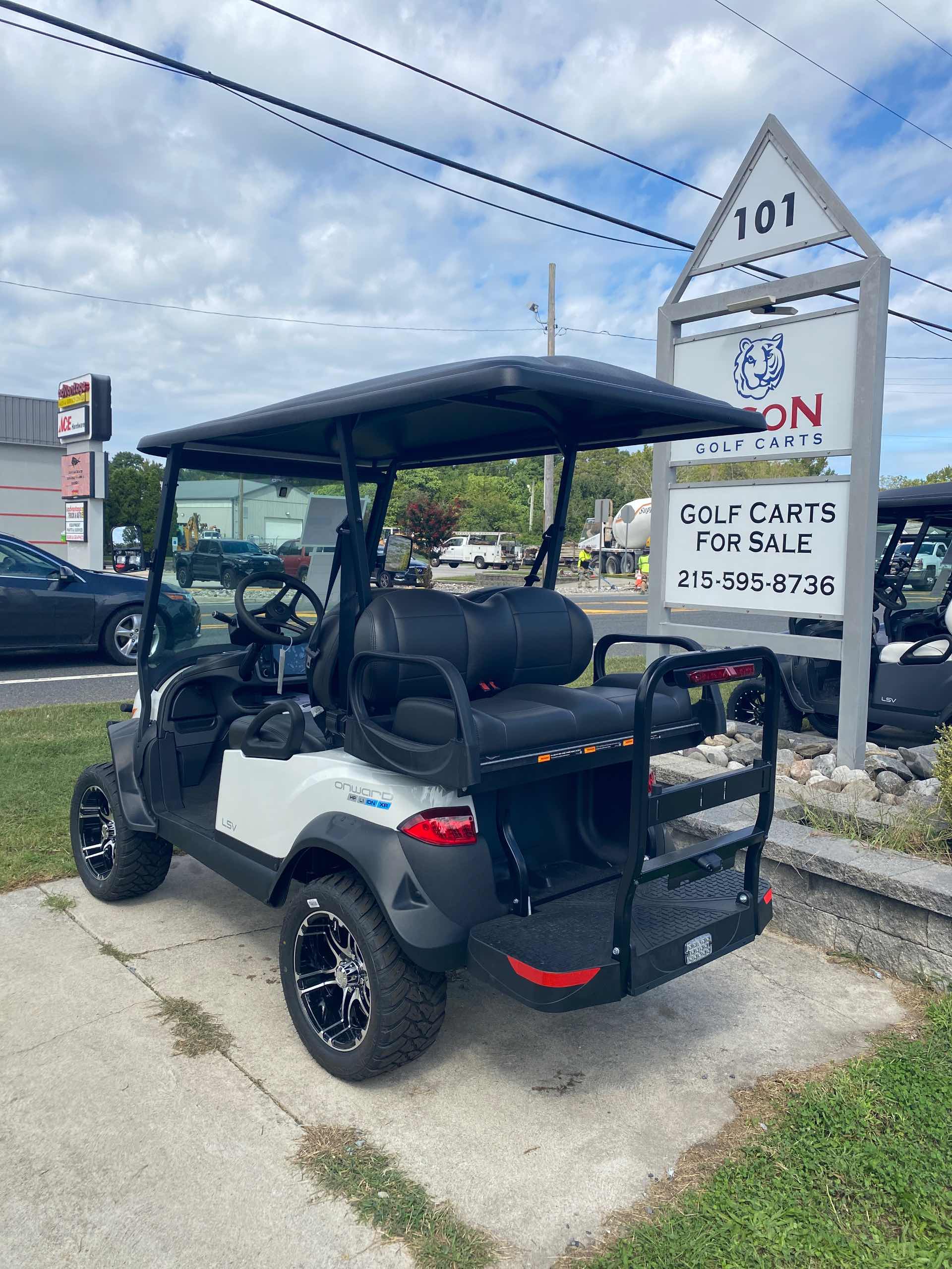 2027 Club Car Onward 4 Passenger (2+2) LSV Glacier White image 3
