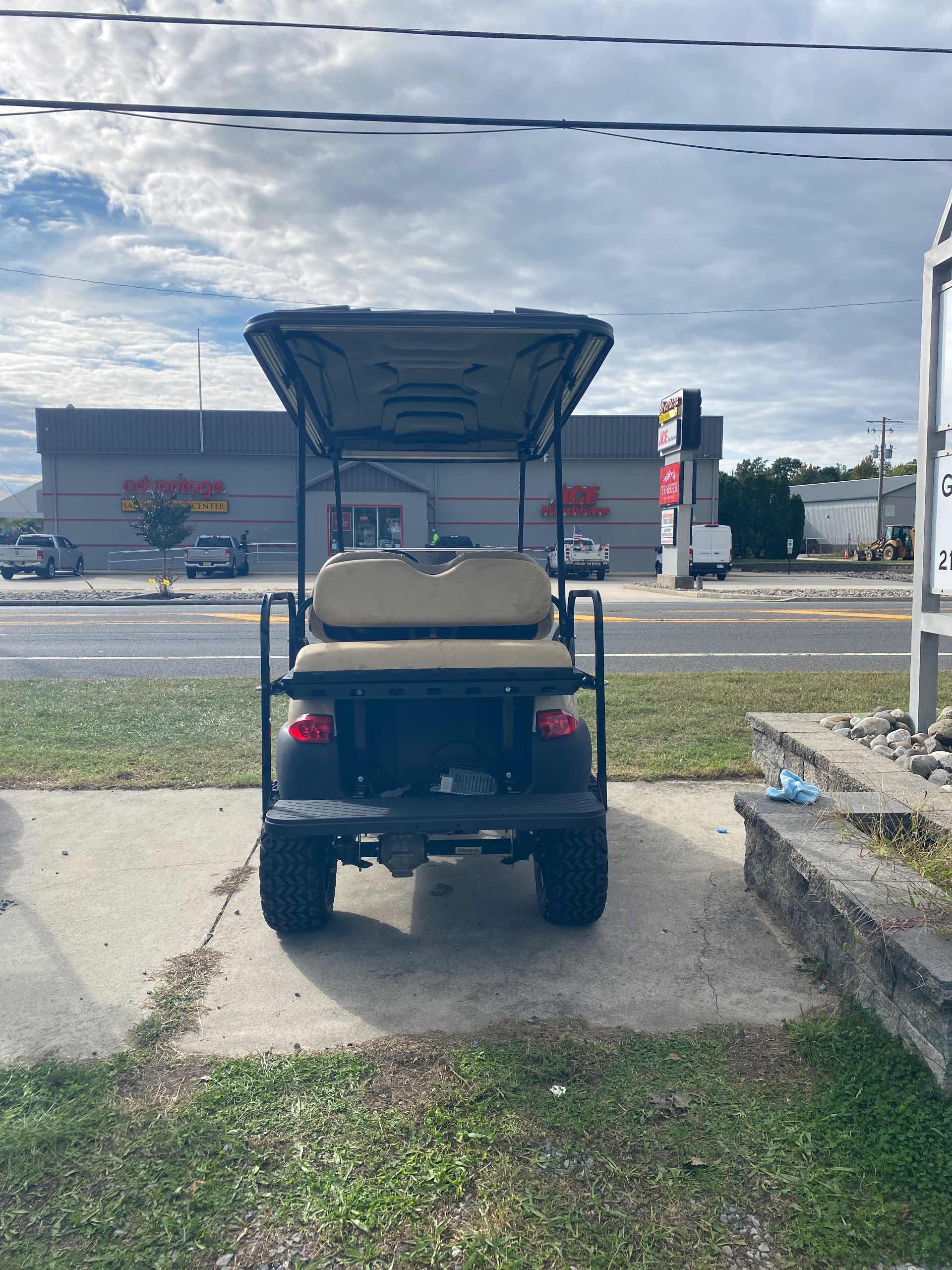 2021 Club Car Tempo Beige image 4