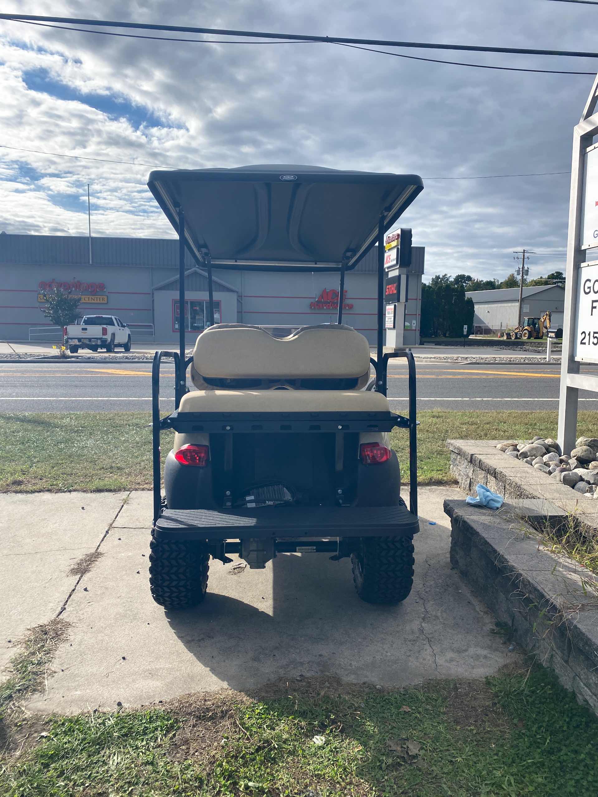 2021 Club Car Tempo Beige image 4