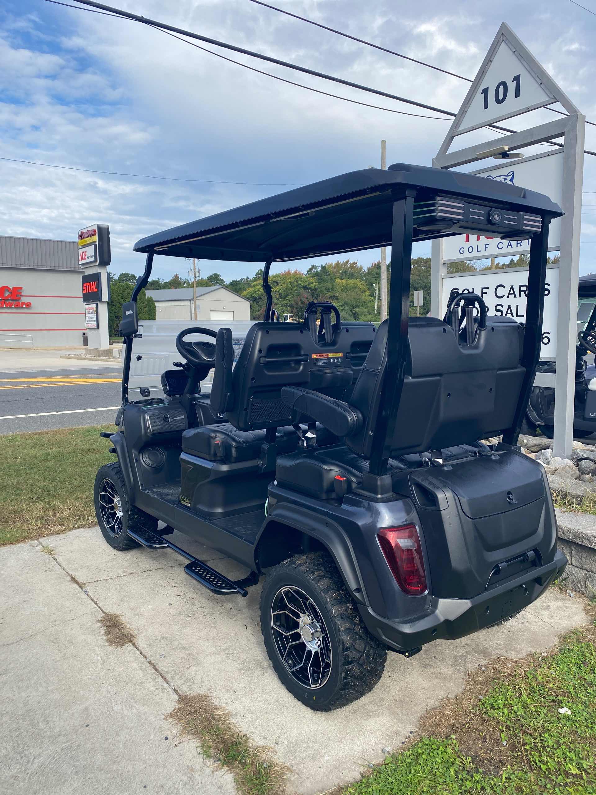 2027 Evolution D5 Maverick 4 PLUS Arctic Gray image 3