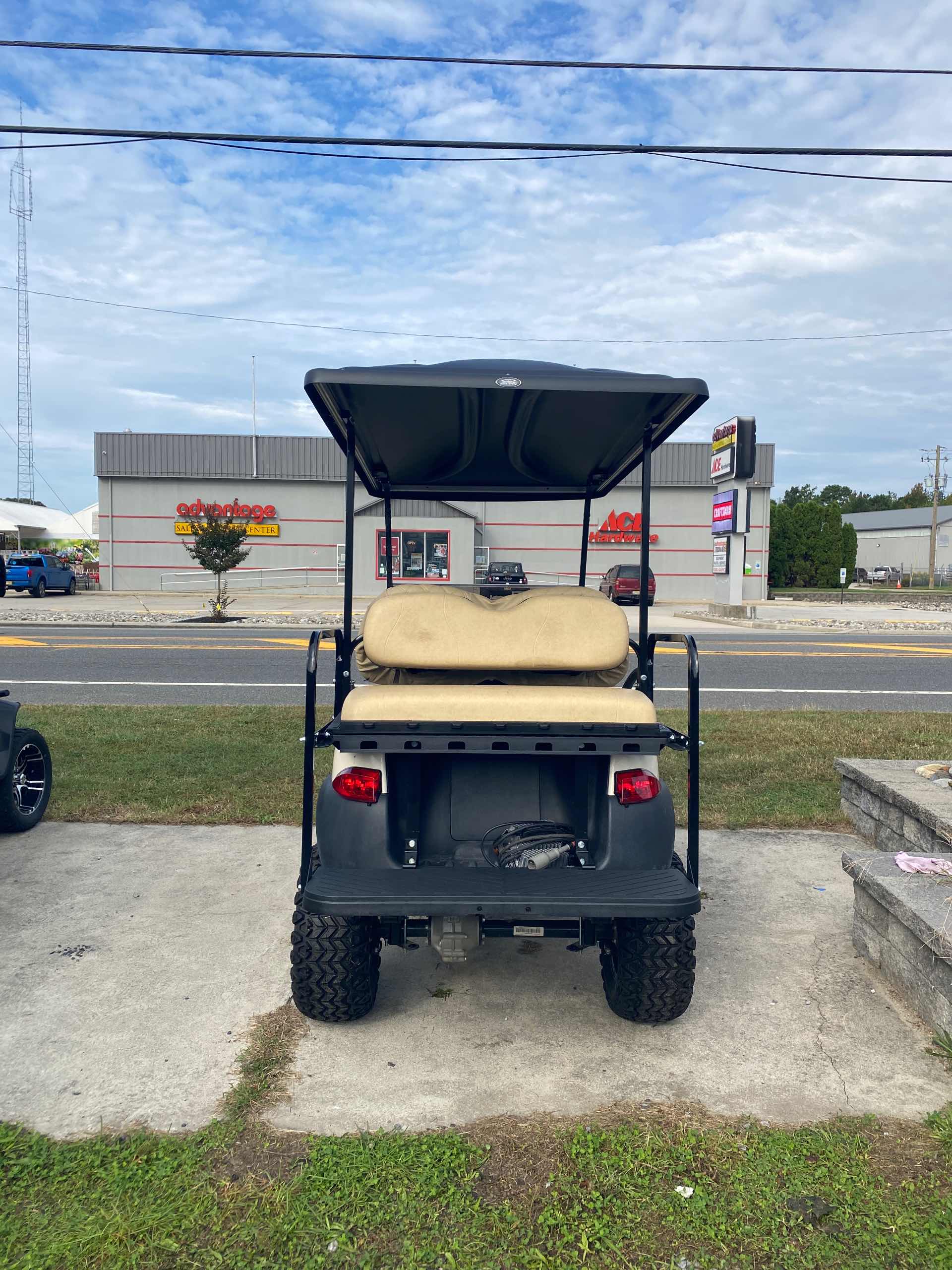 2020 Club Car Tempo Beige image 4