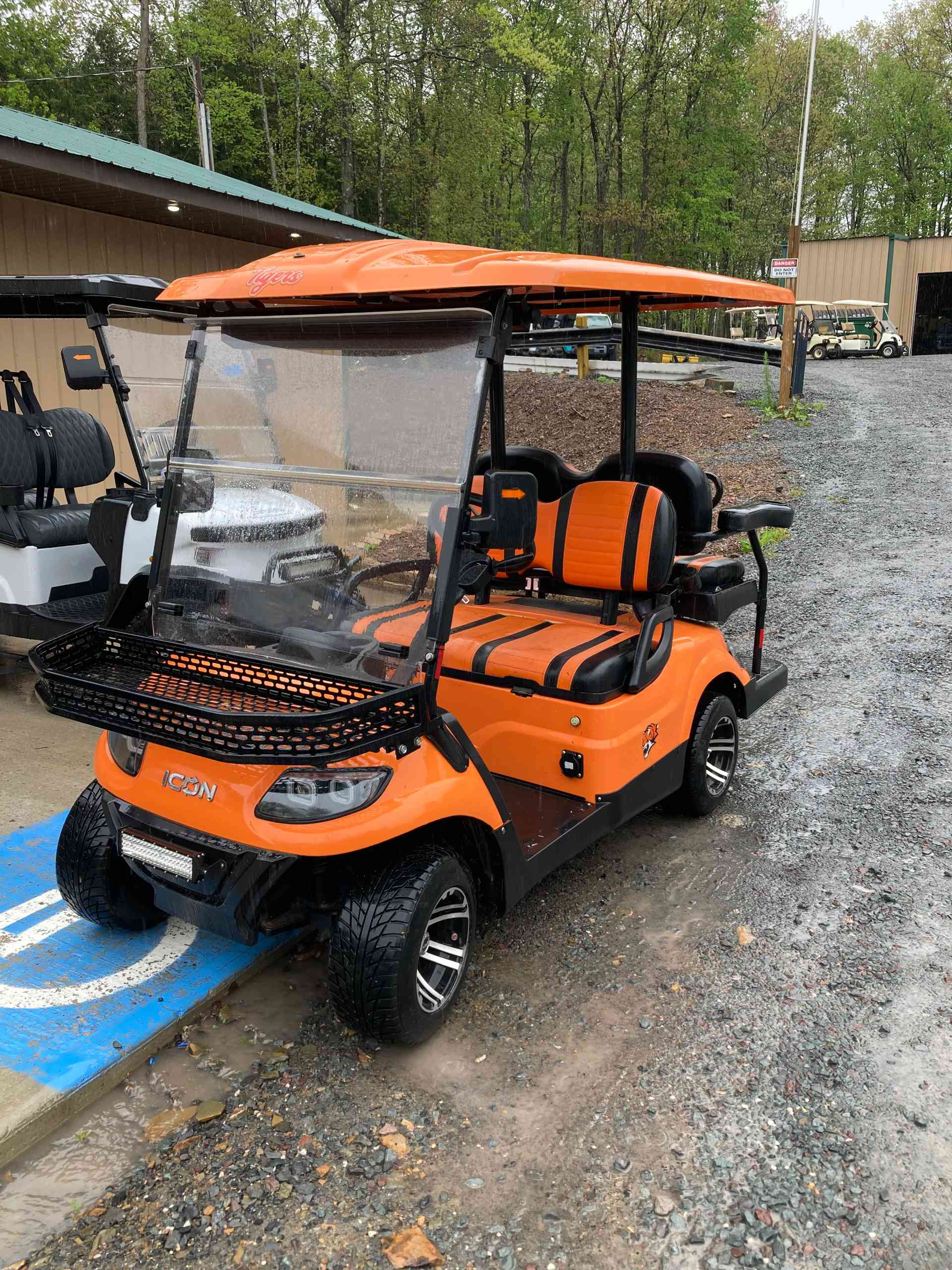 2021 Icon i40 Golf Cart in orange