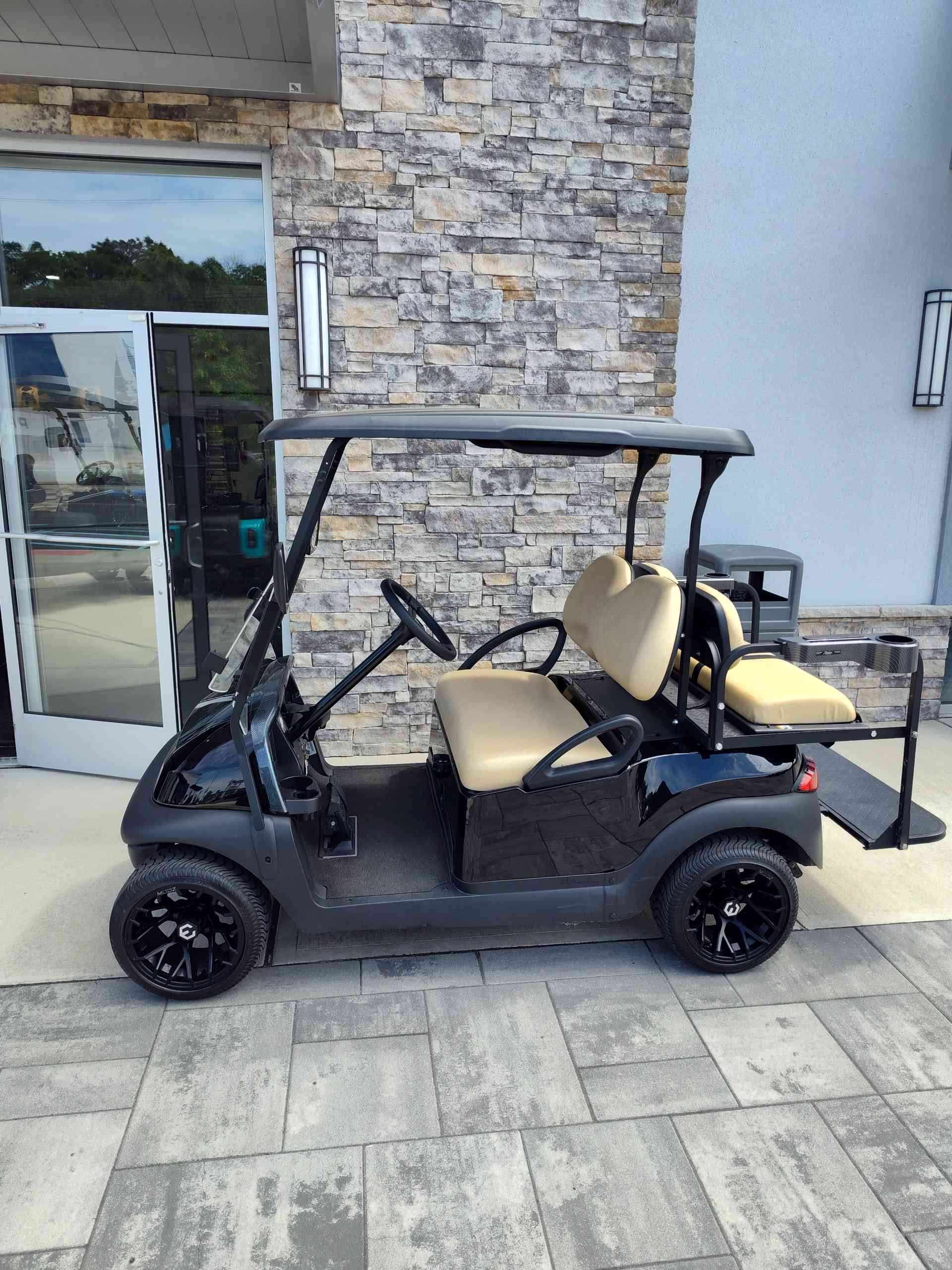 2014 Club Car Precedent Black image 2