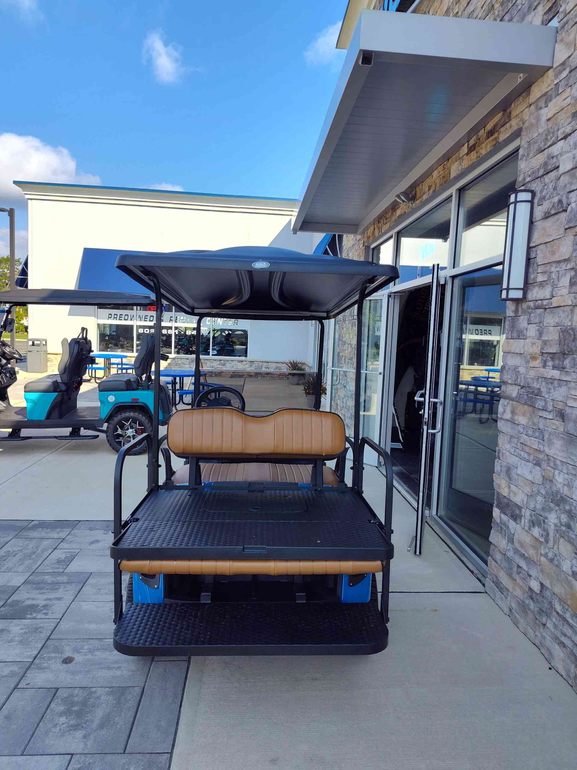 2020 EZGO RXV Blue image 4