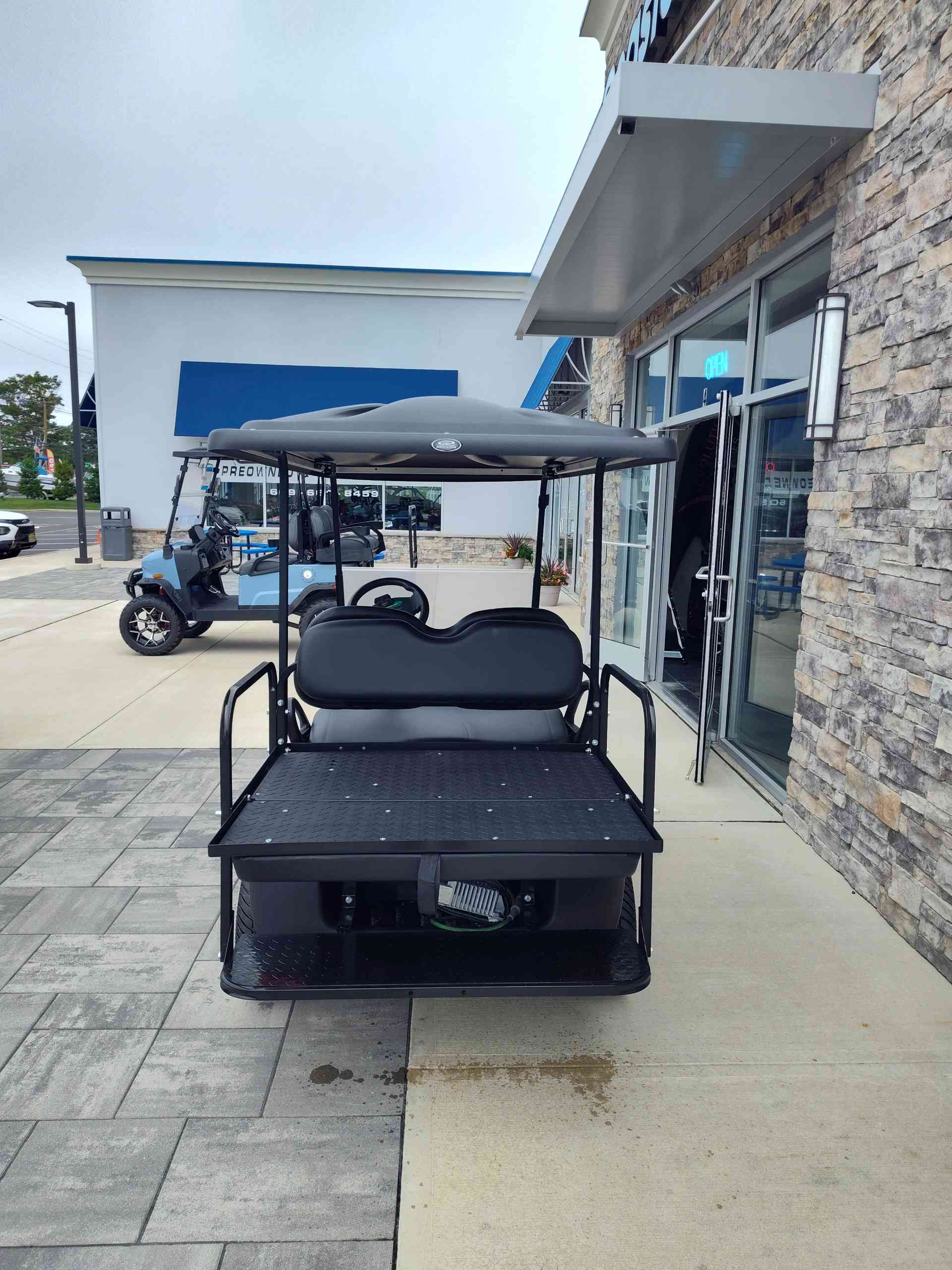 2020 Club Car Tempo Candy Apple Red image 4