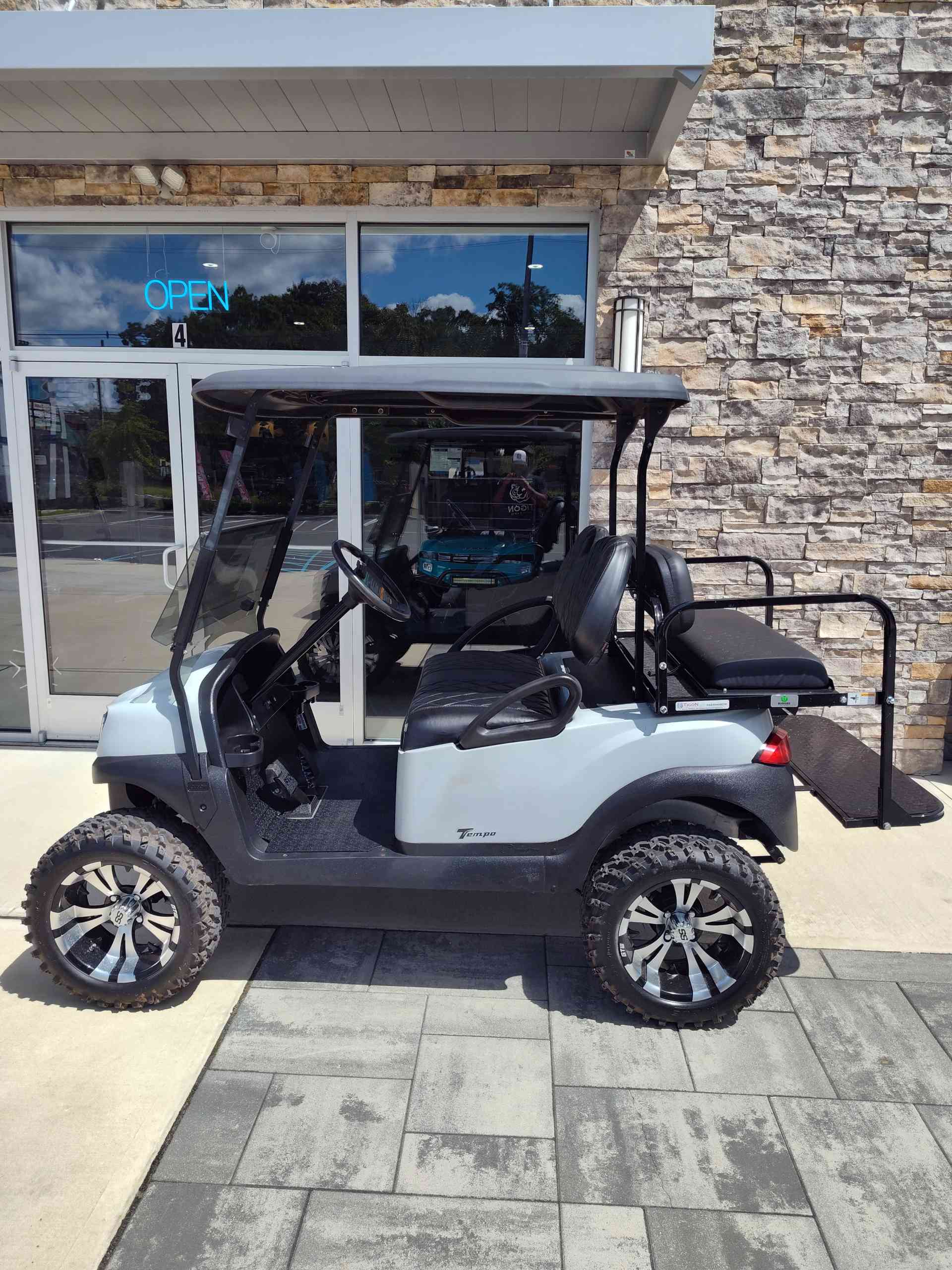 2020 Club Car Tempo Gray image 2