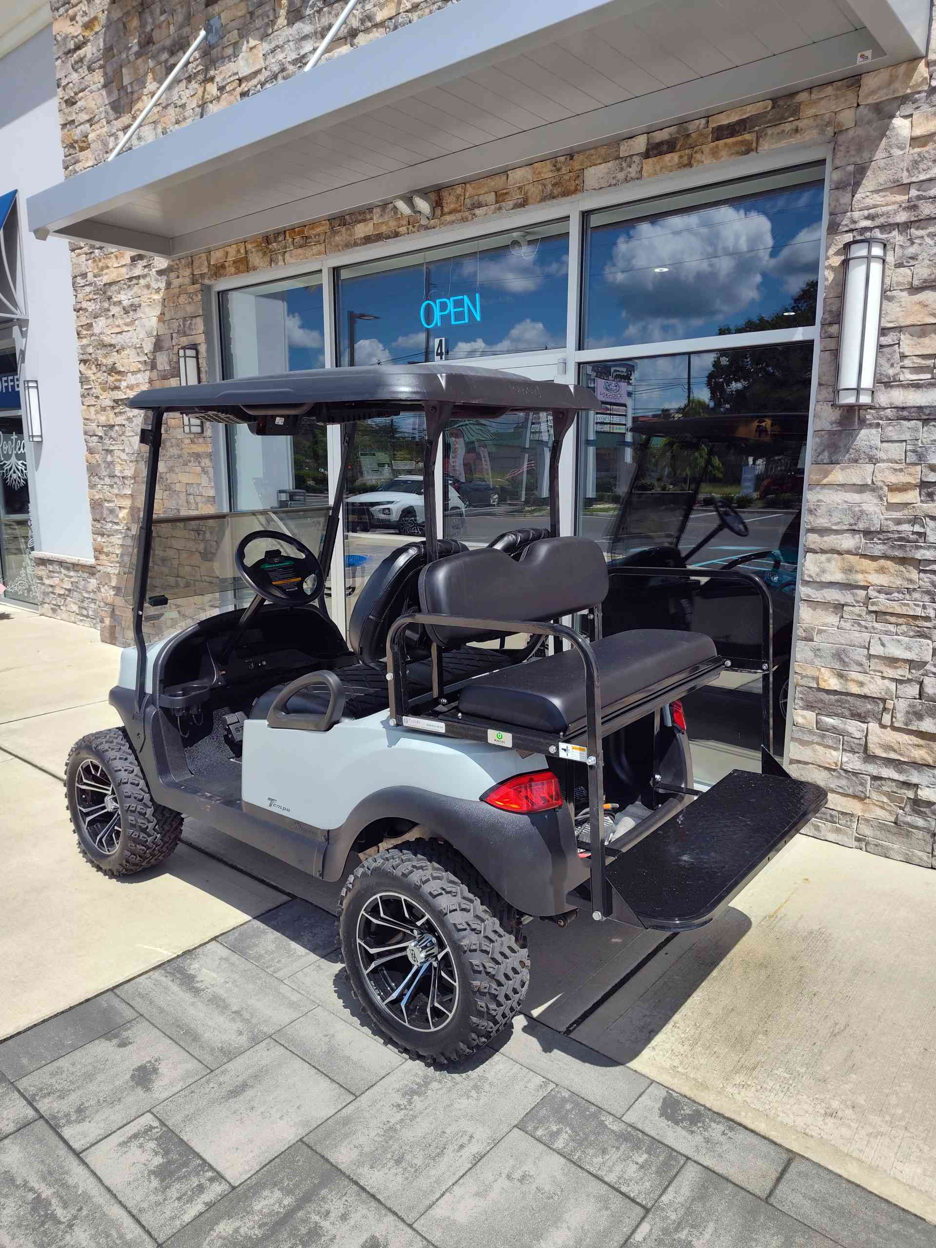 2020 Club Car Tempo Gray image 3