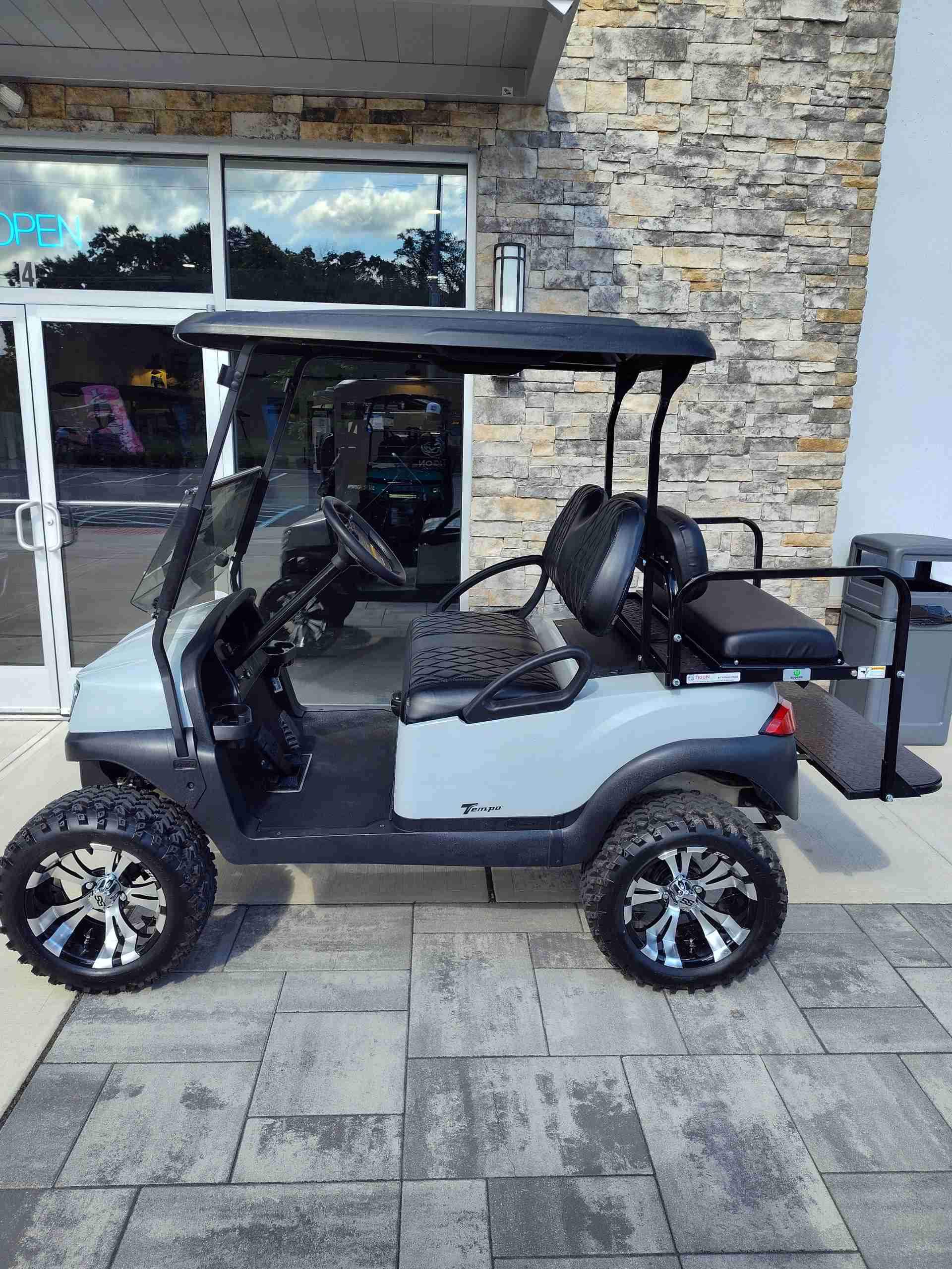 2020 Club Car Tempo Gray image 2