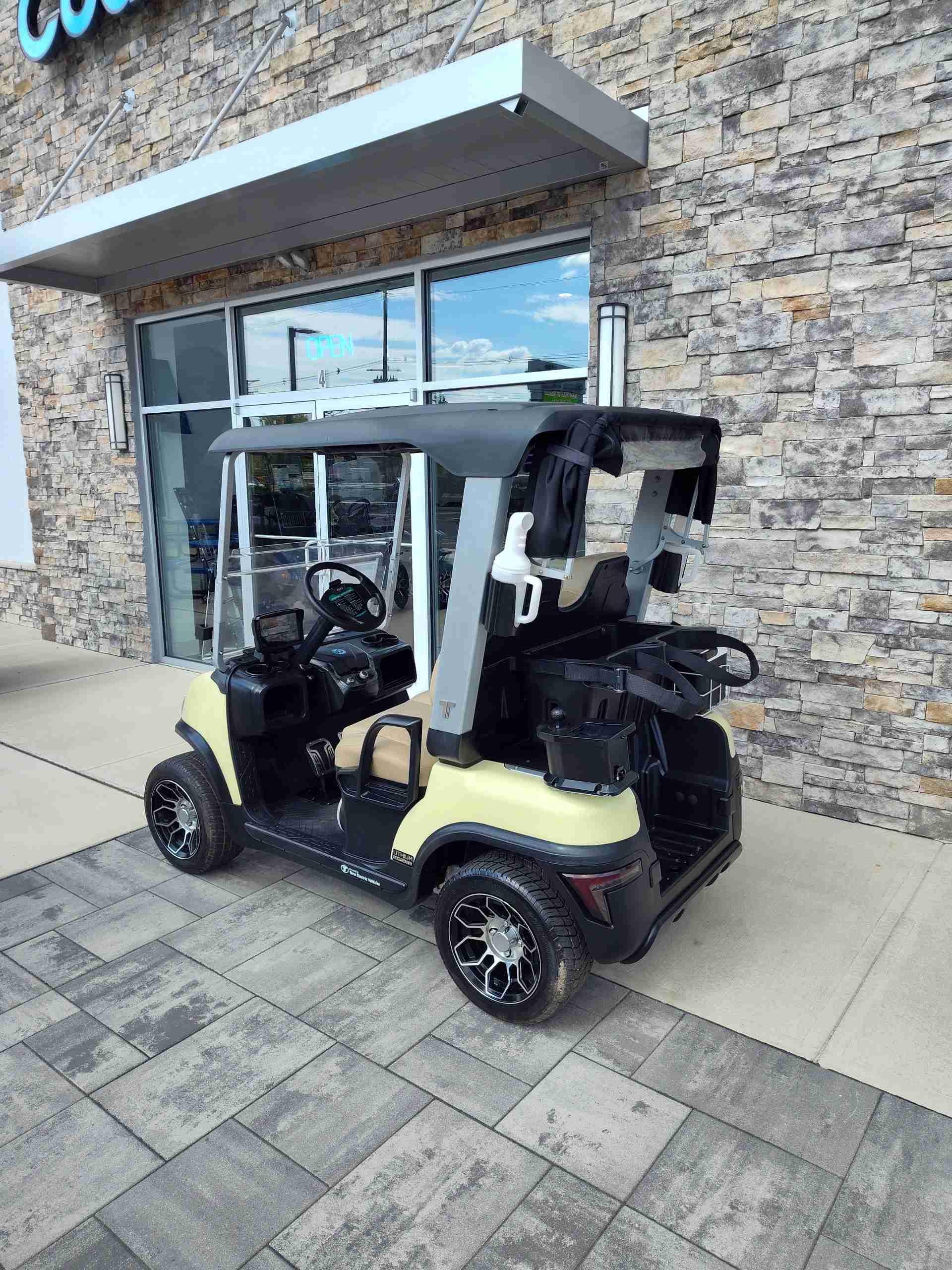 2025 Tara Spirit Plus Beige image 3