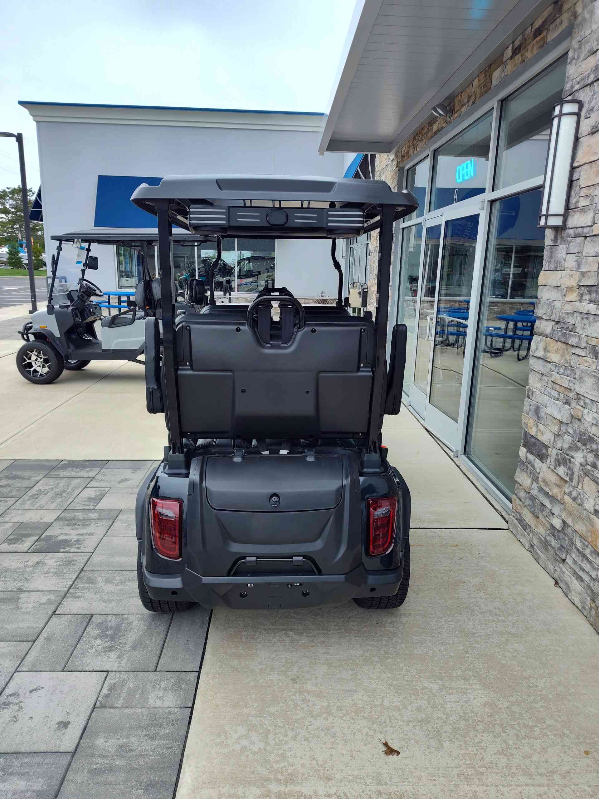 2027 Evolution D5 Ranger 4 PLUS Black image 4