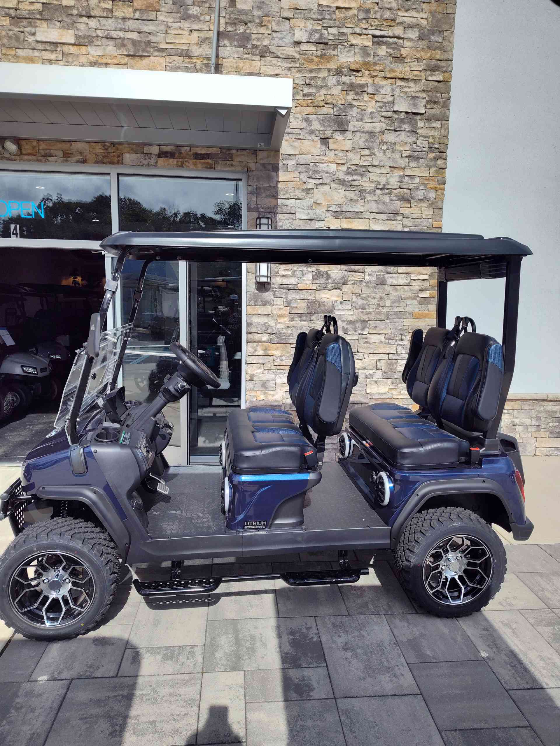 2027 Evolution D5 Maverick 4 PLUS Mediterranean Blue image 2