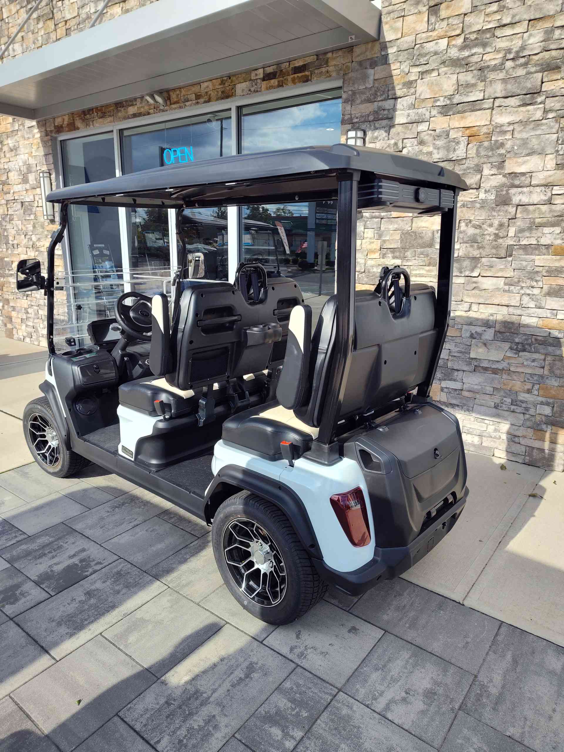 2027 Evolution D5 Ranger 4 PLUS White image 3