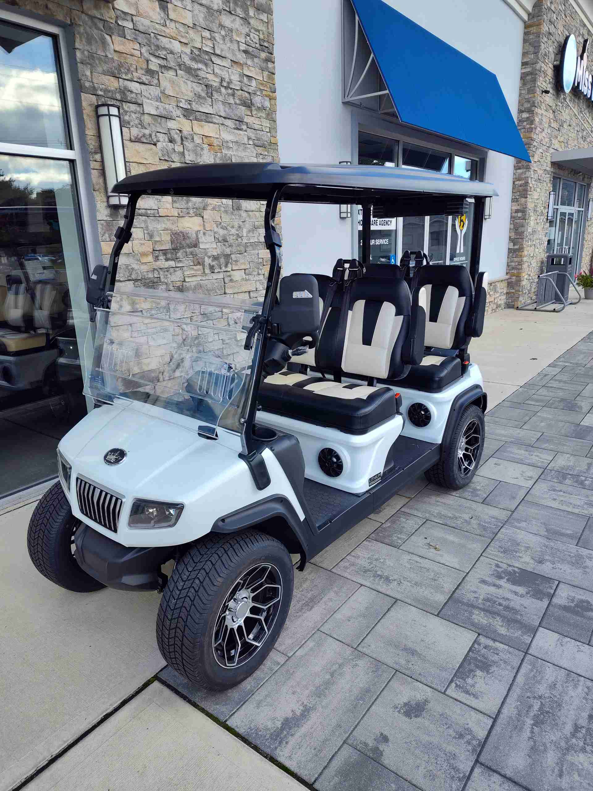 2027 Evolution D5 Ranger 4 PLUS Golf Cart in White for sale at TIGON Bayville, NJ