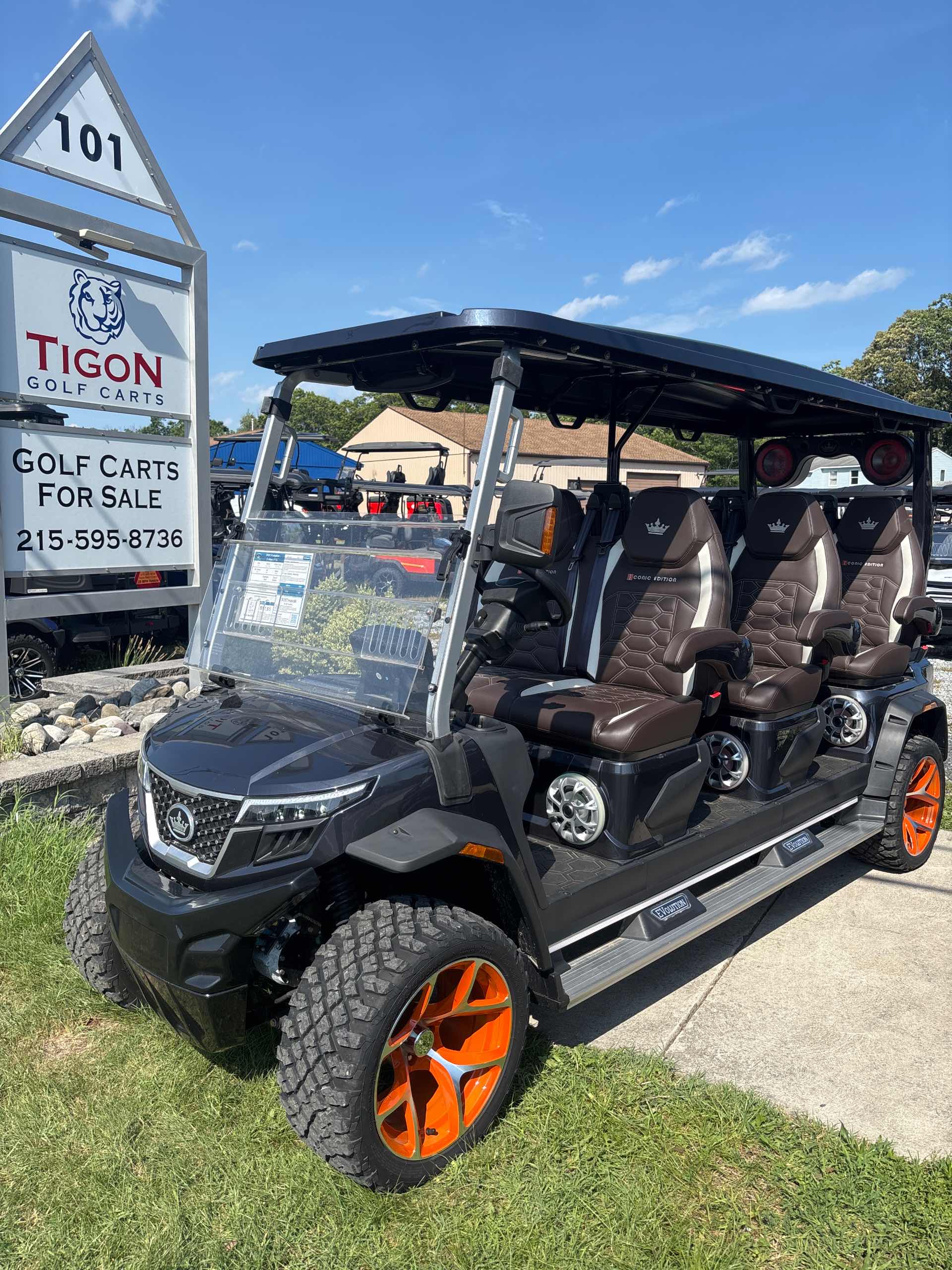 2023 Evolution D5 Ranger 4 Golf Cart in Black Sapphire