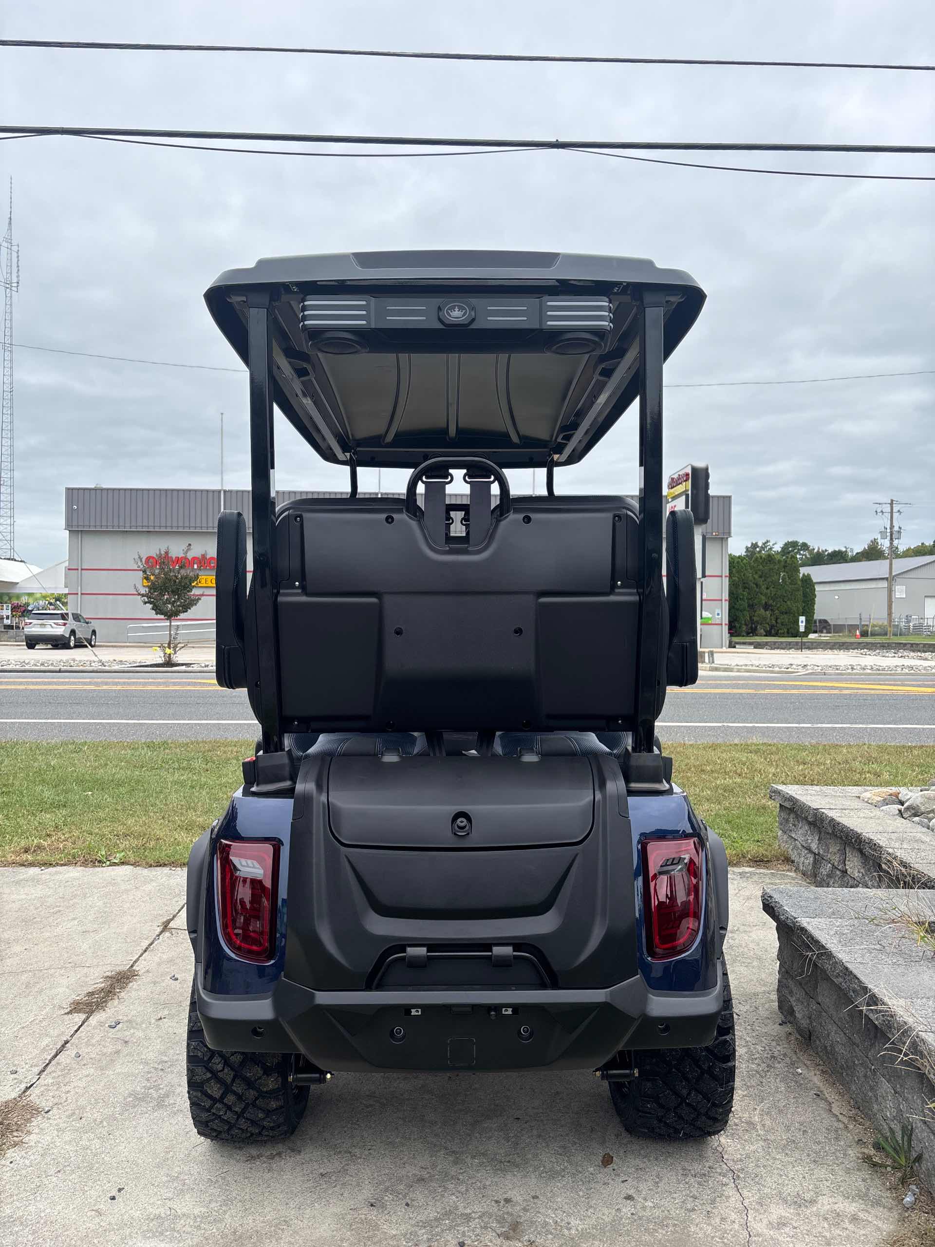 2027 Evolution D5 Maverick 4 PLUS Mediterranean Blue image 4