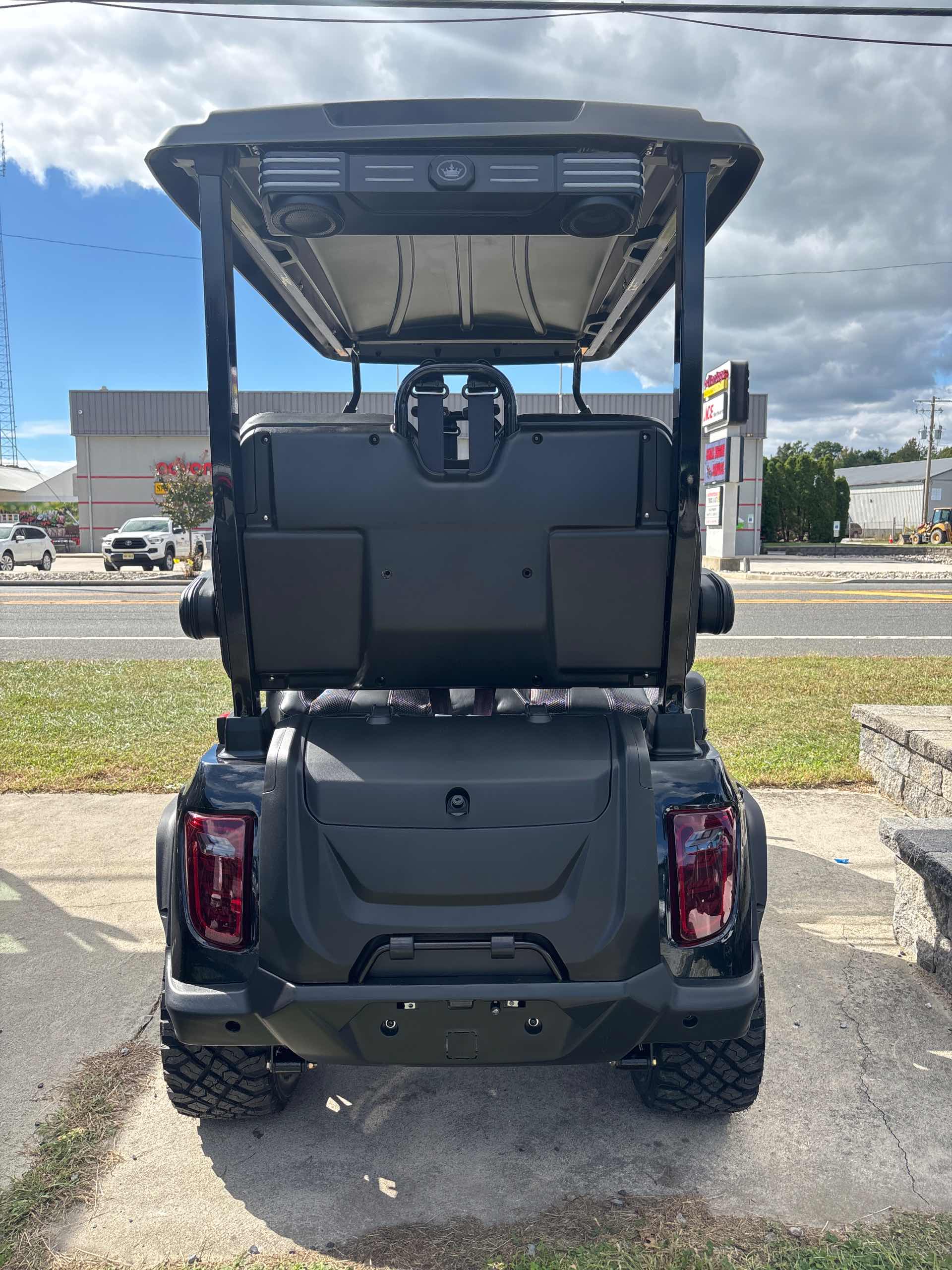 2027 Evolution D5 Maverick 4 PLUS Black image 4
