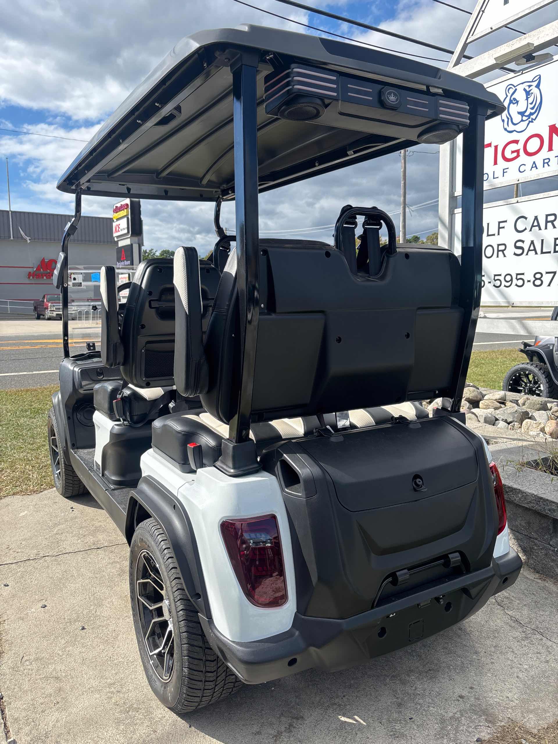 2027 Evolution D5 Ranger 4 PLUS White image 3