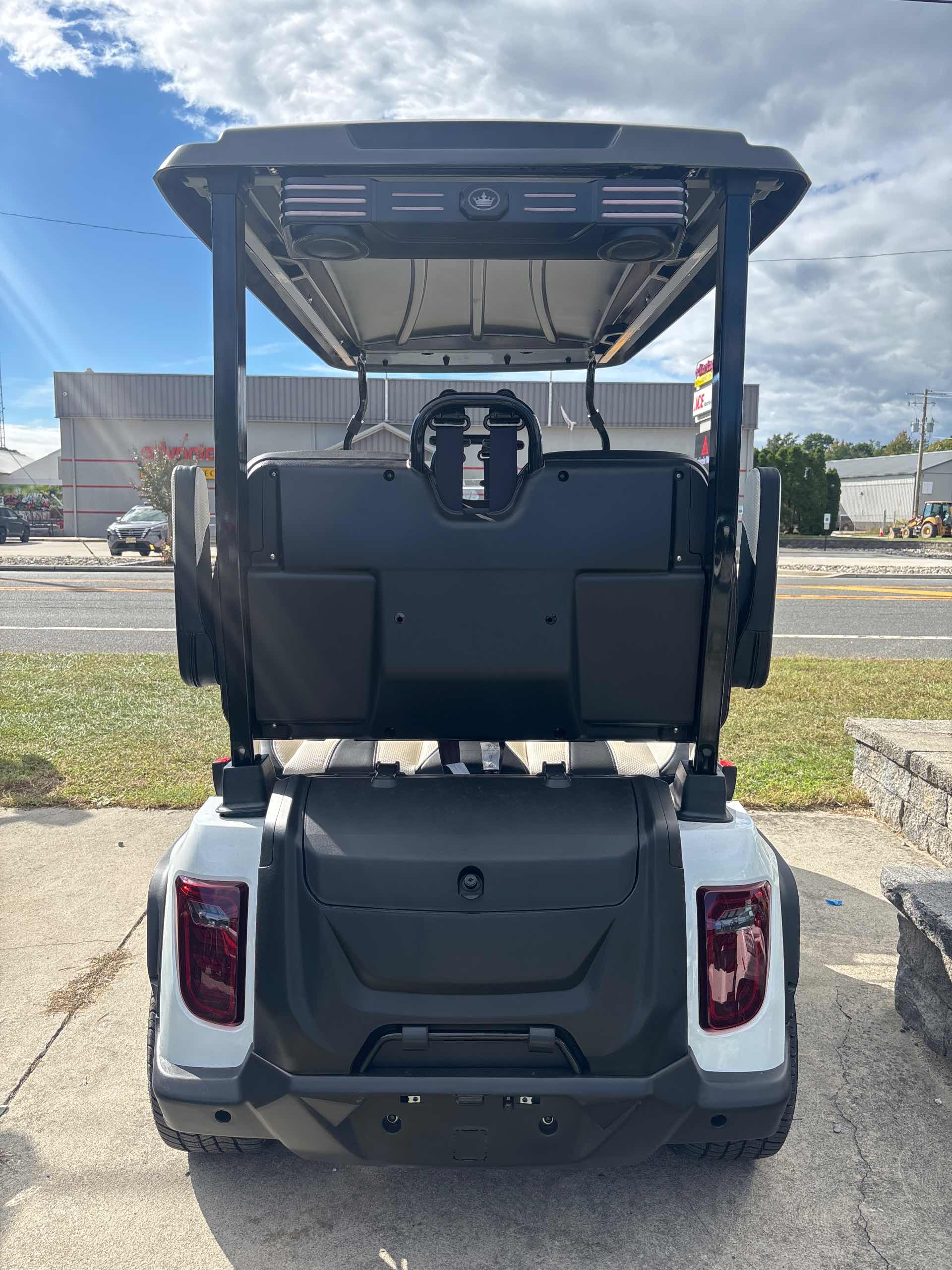 2027 Evolution D5 Ranger 4 PLUS White image 4