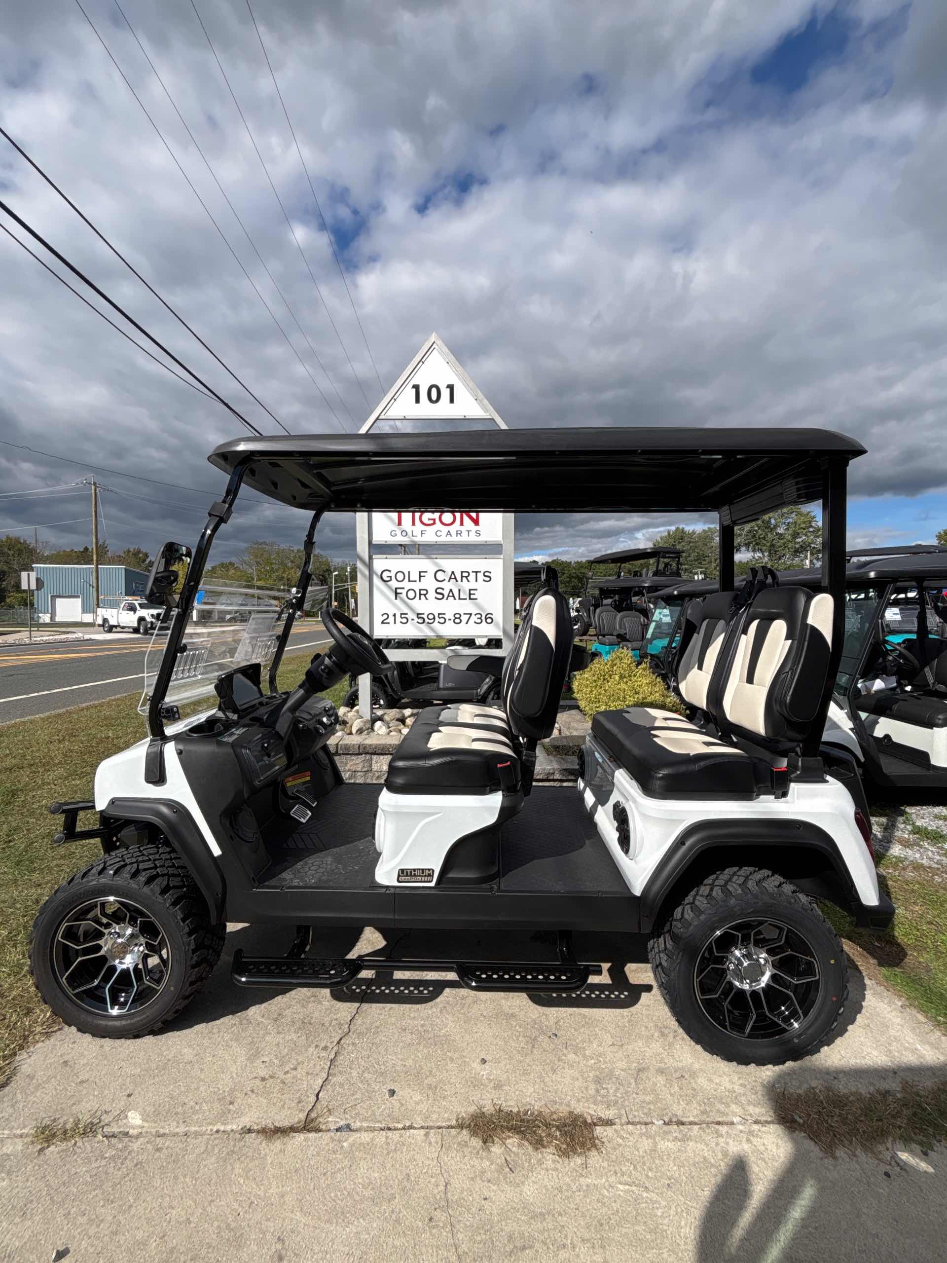 2027 Evolution D5 Maverick 4 PLUS White image 2