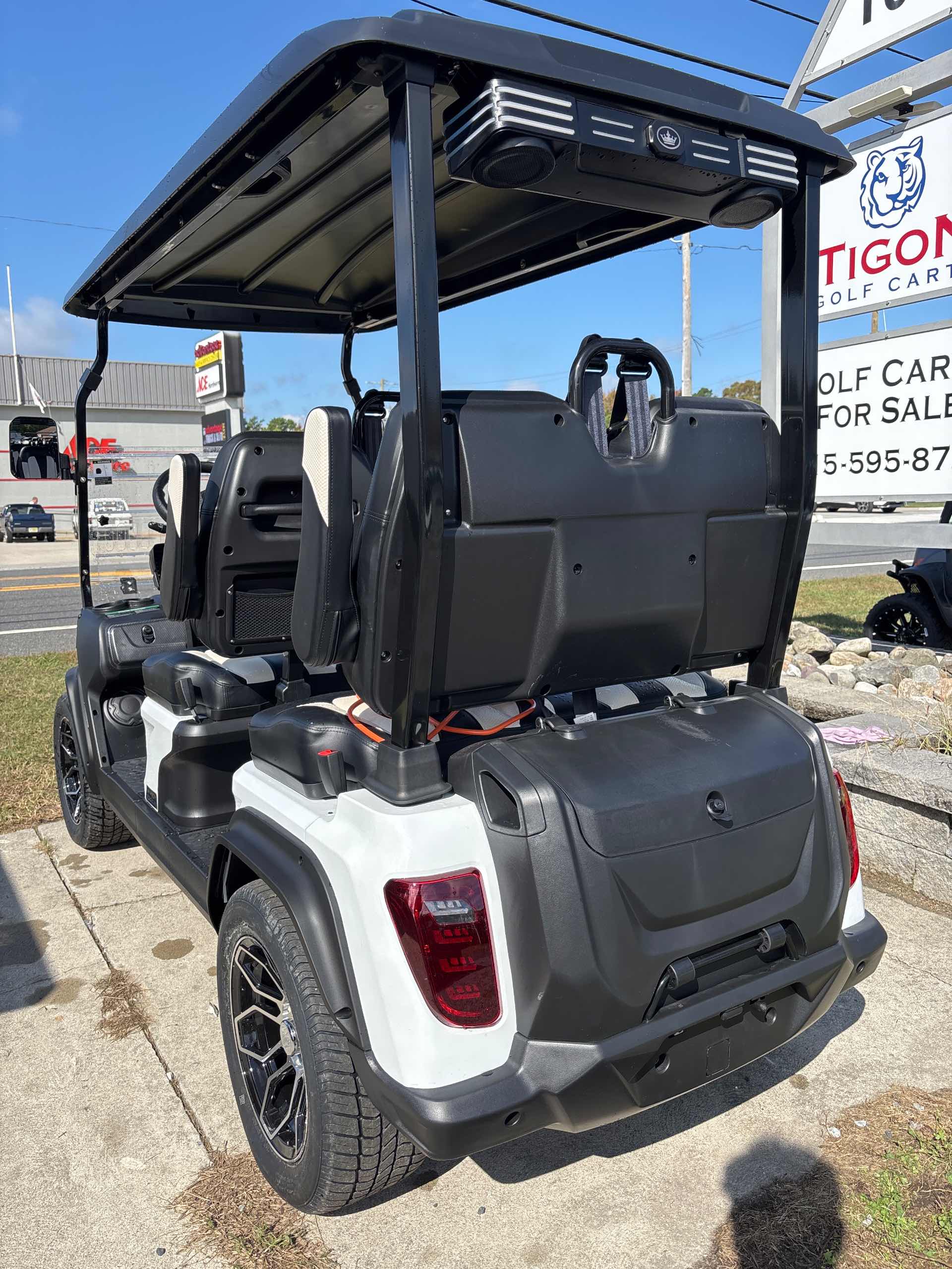 2027 Evolution D5 Ranger 4 PLUS White image 3