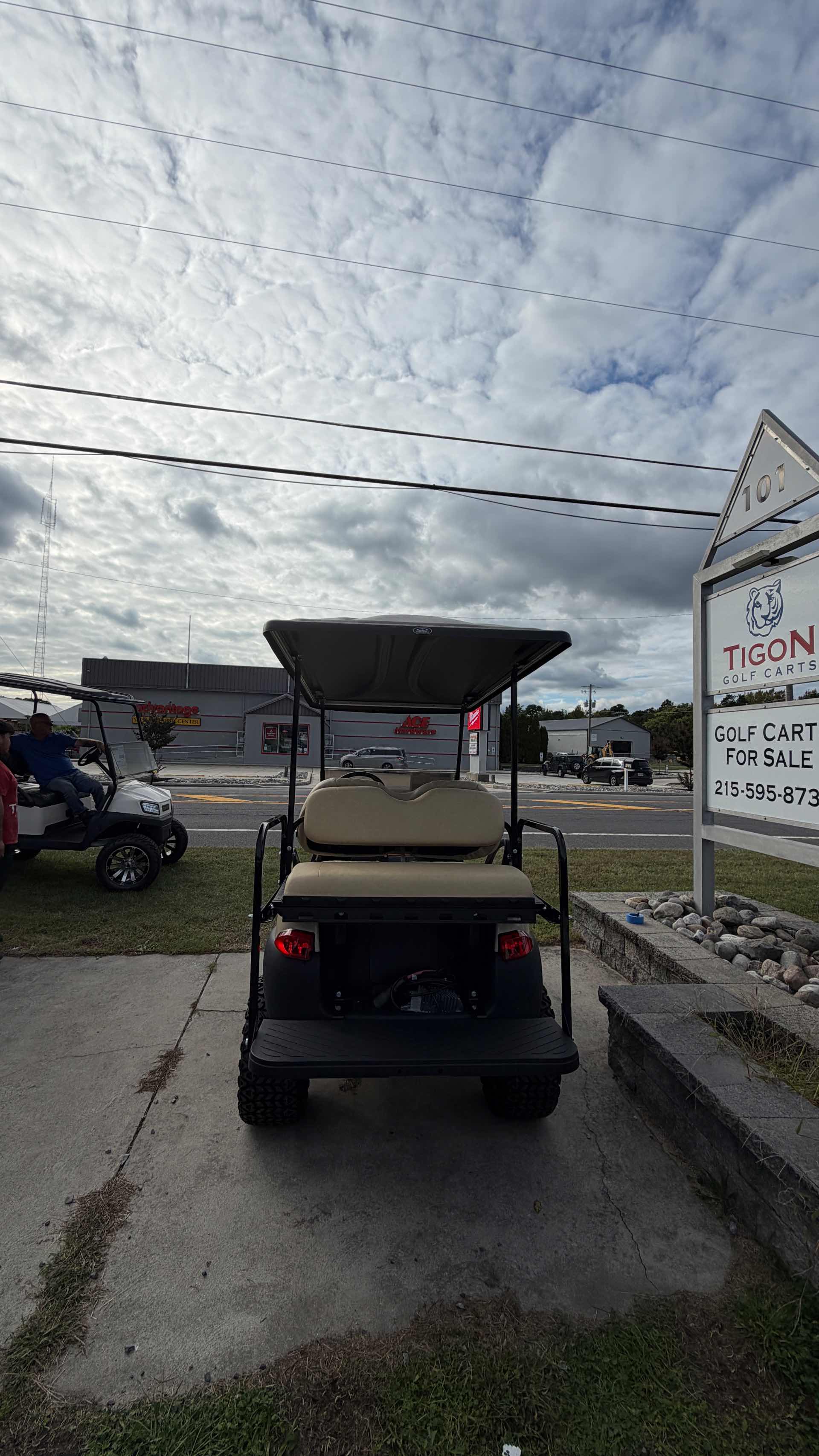 2021 Club Car Tempo Beige image 4
