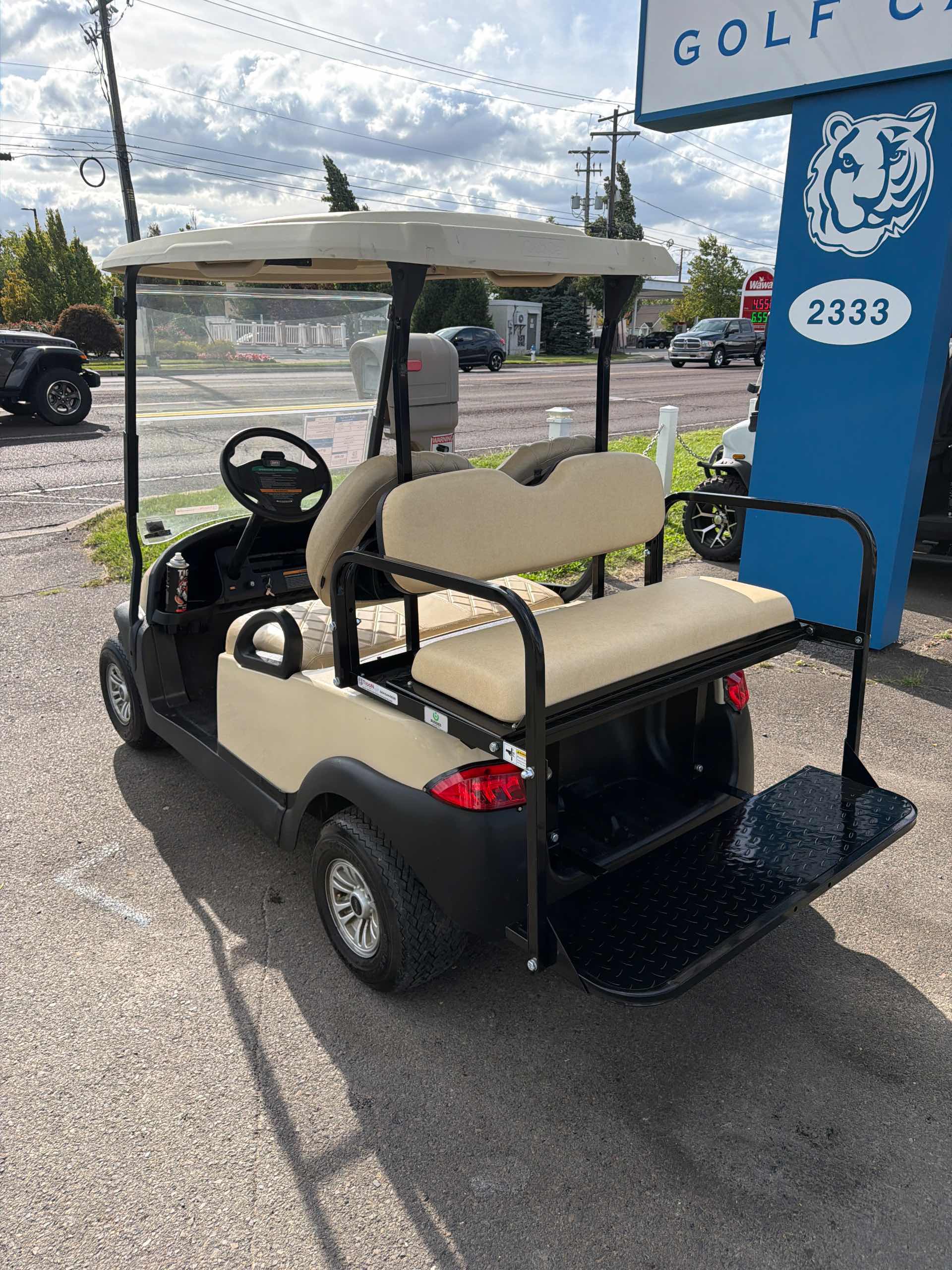 2018 Club Car Precedent Beige image 3