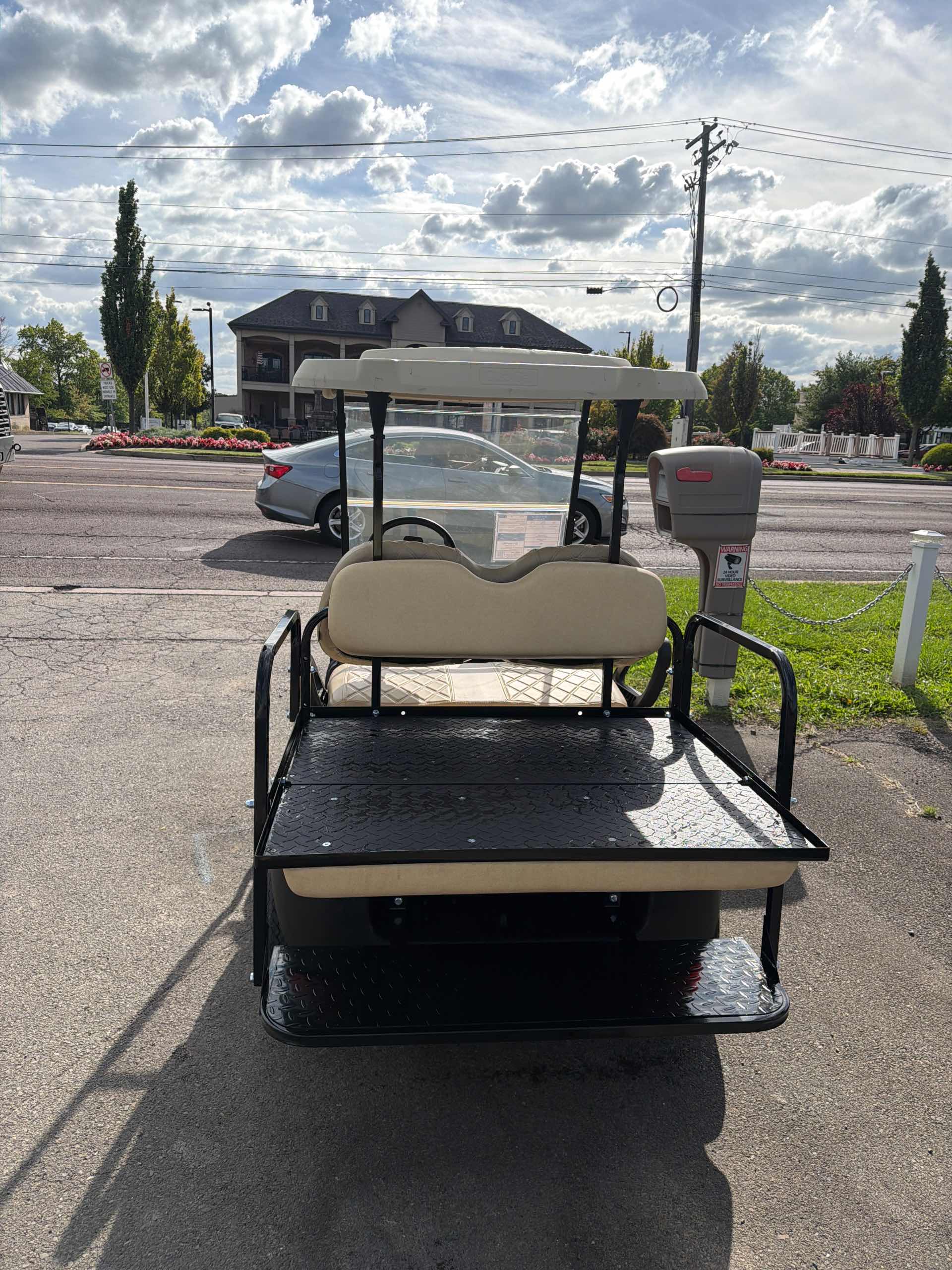 2018 Club Car Precedent Beige image 4