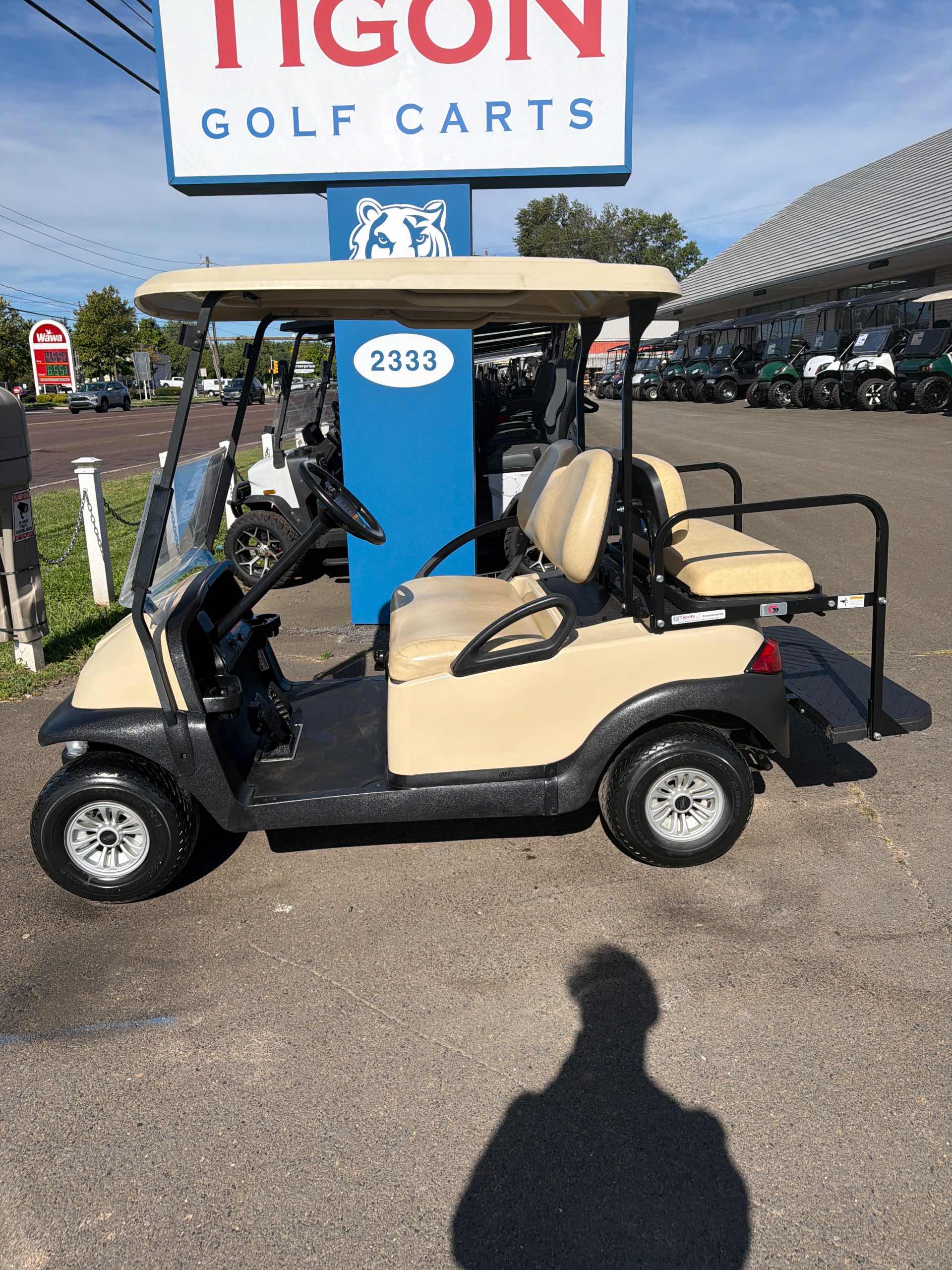 2018 Club Car Precedent Beige image 2