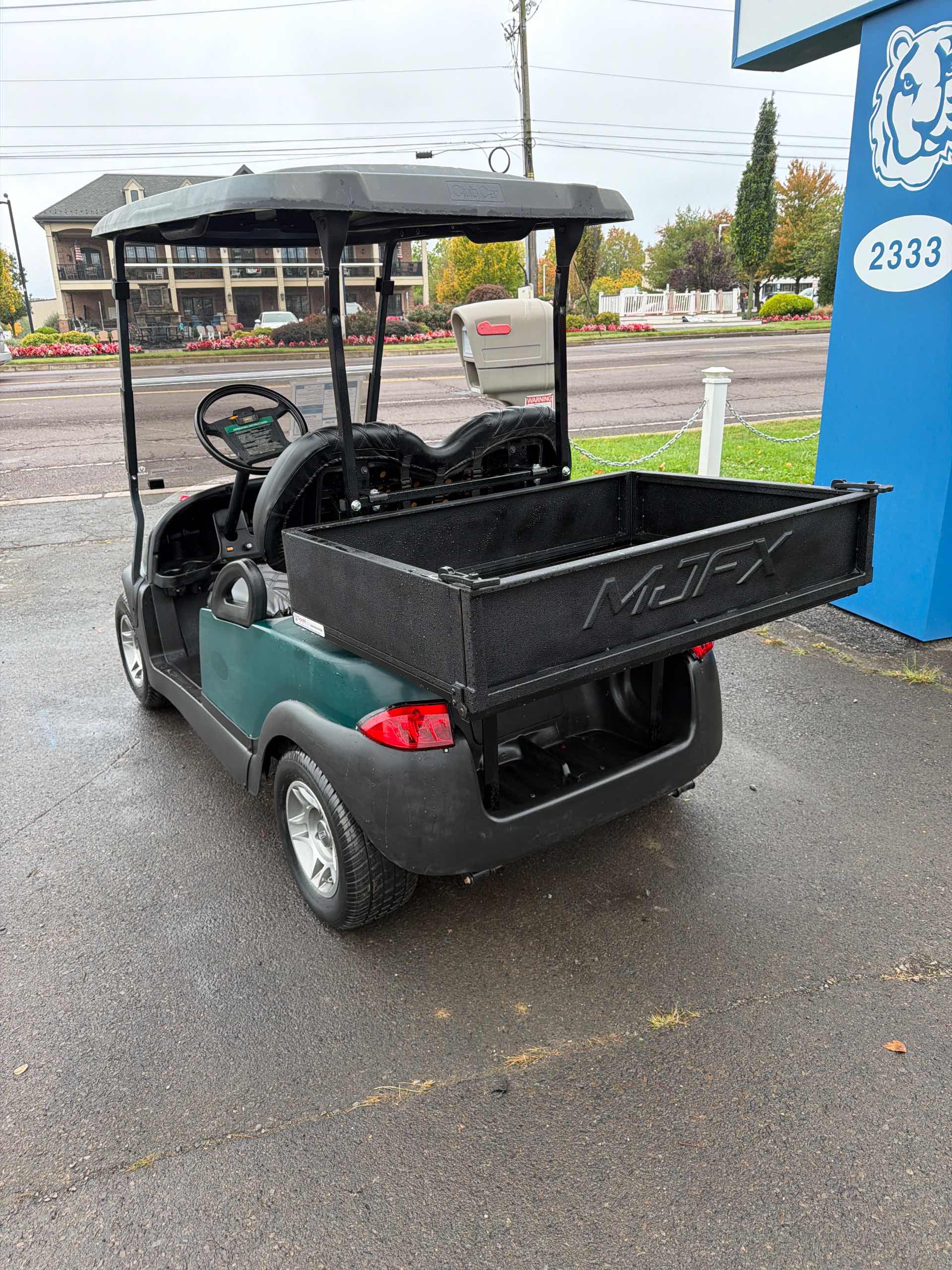 2010 Club Car Precedent Green image 3