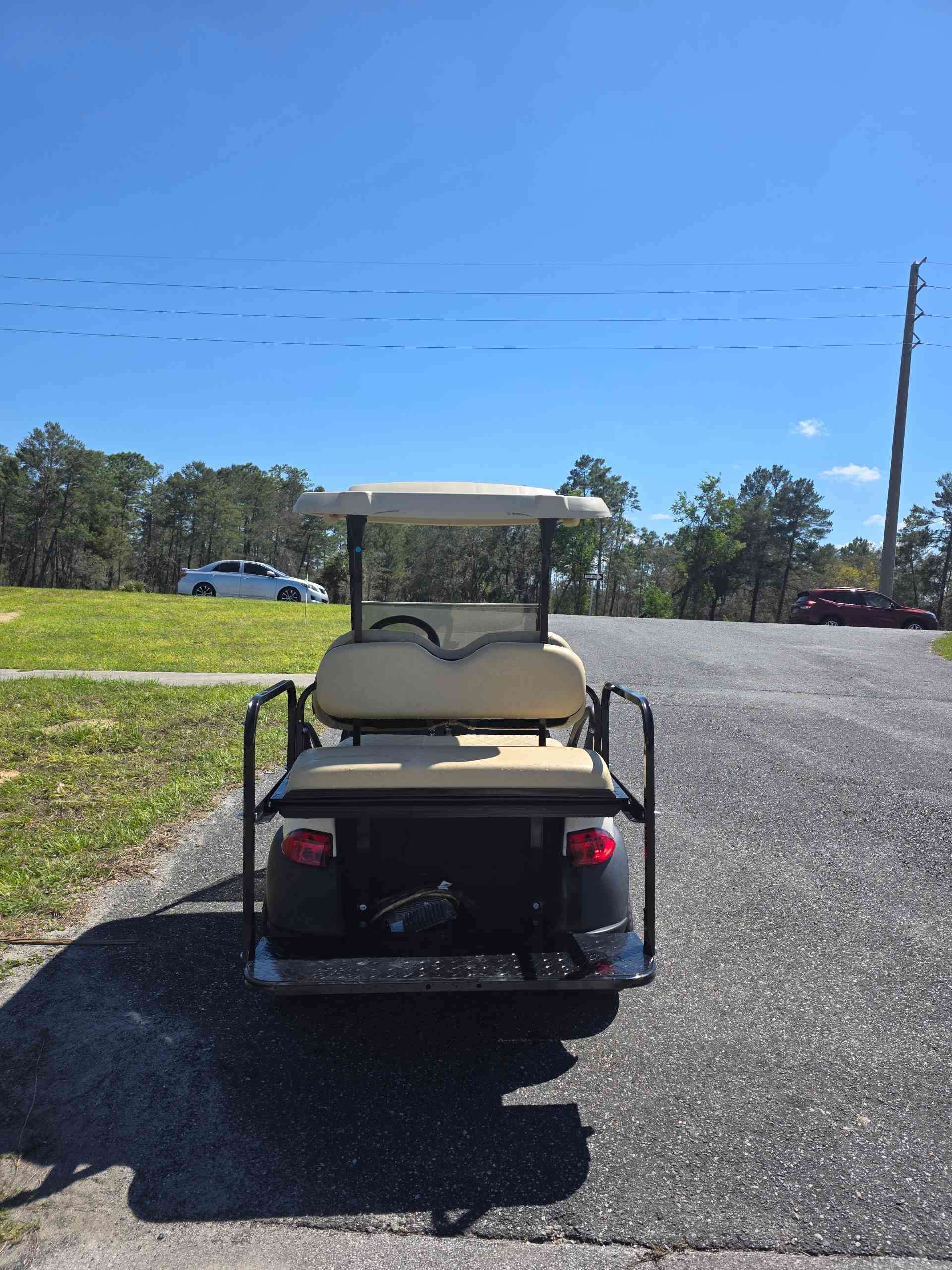 Club Car White golf cart in White — photo 4 of 4, Lecanto, FL