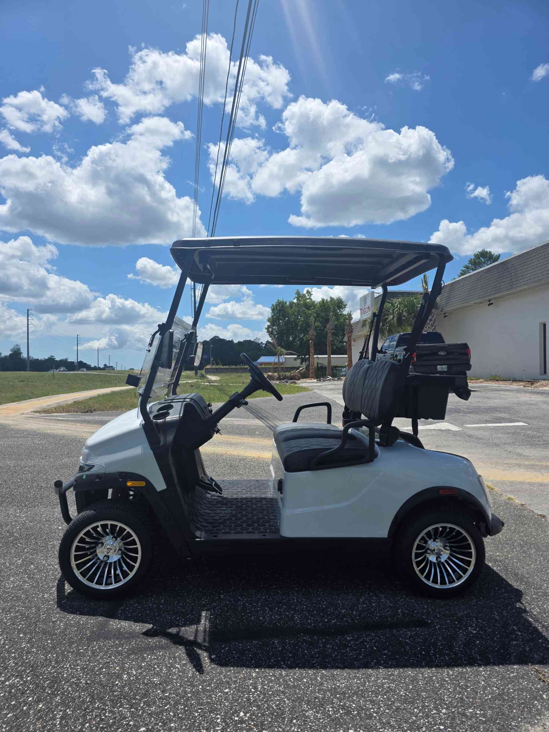 2026 Denago Scout 2 White golf cart in White — photo 2 of 4, Lecanto, FL