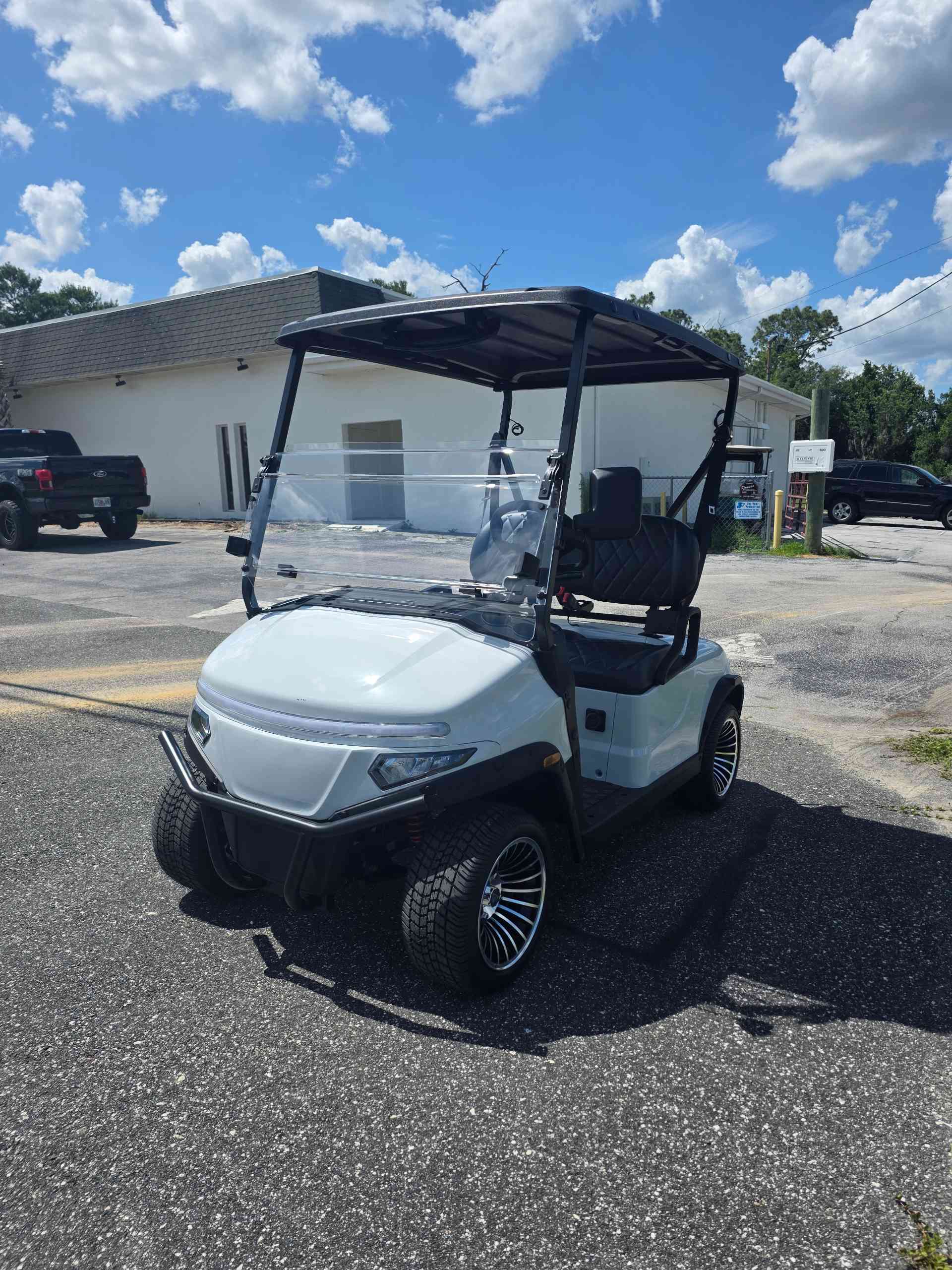 2026 Denago Scout 2 Golf Cart in White