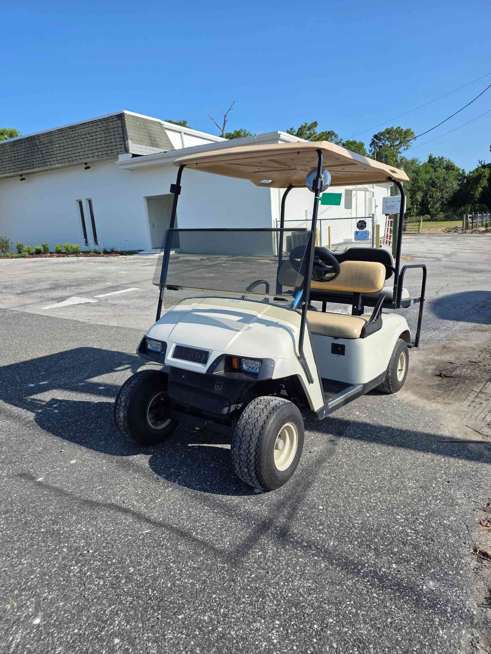 2008 EZGO TXT Golf Cart in White