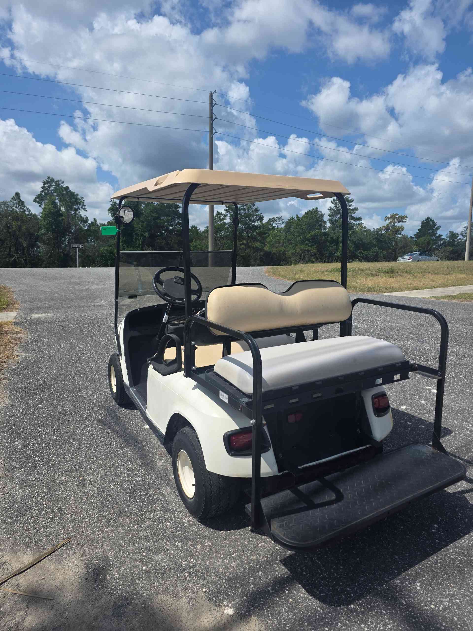 2008 EZGO TXT White golf cart in White — photo 3 of 4, Lecanto, FL
