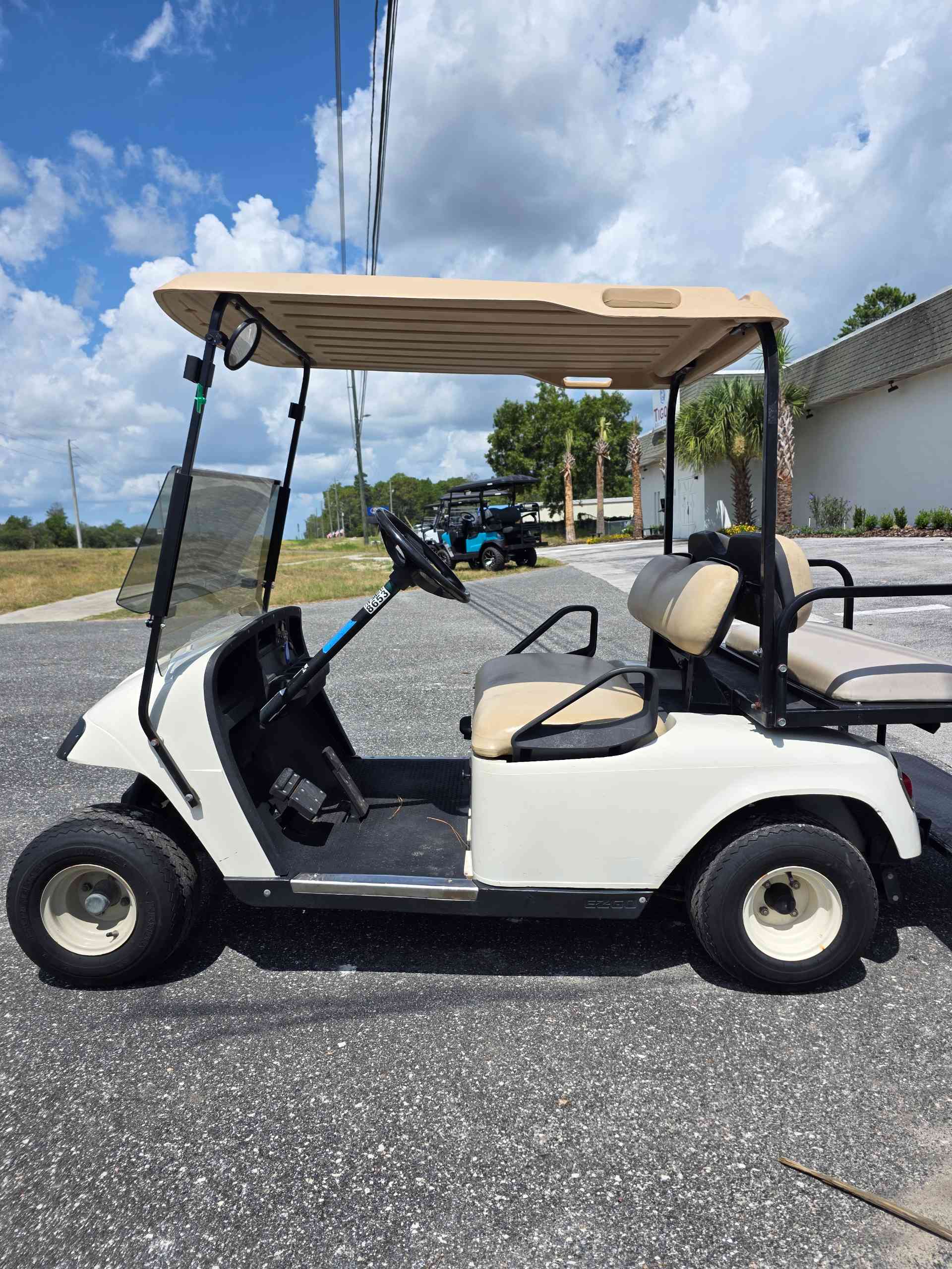 2008 EZGO TXT White golf cart in White — photo 2 of 4, Lecanto, FL