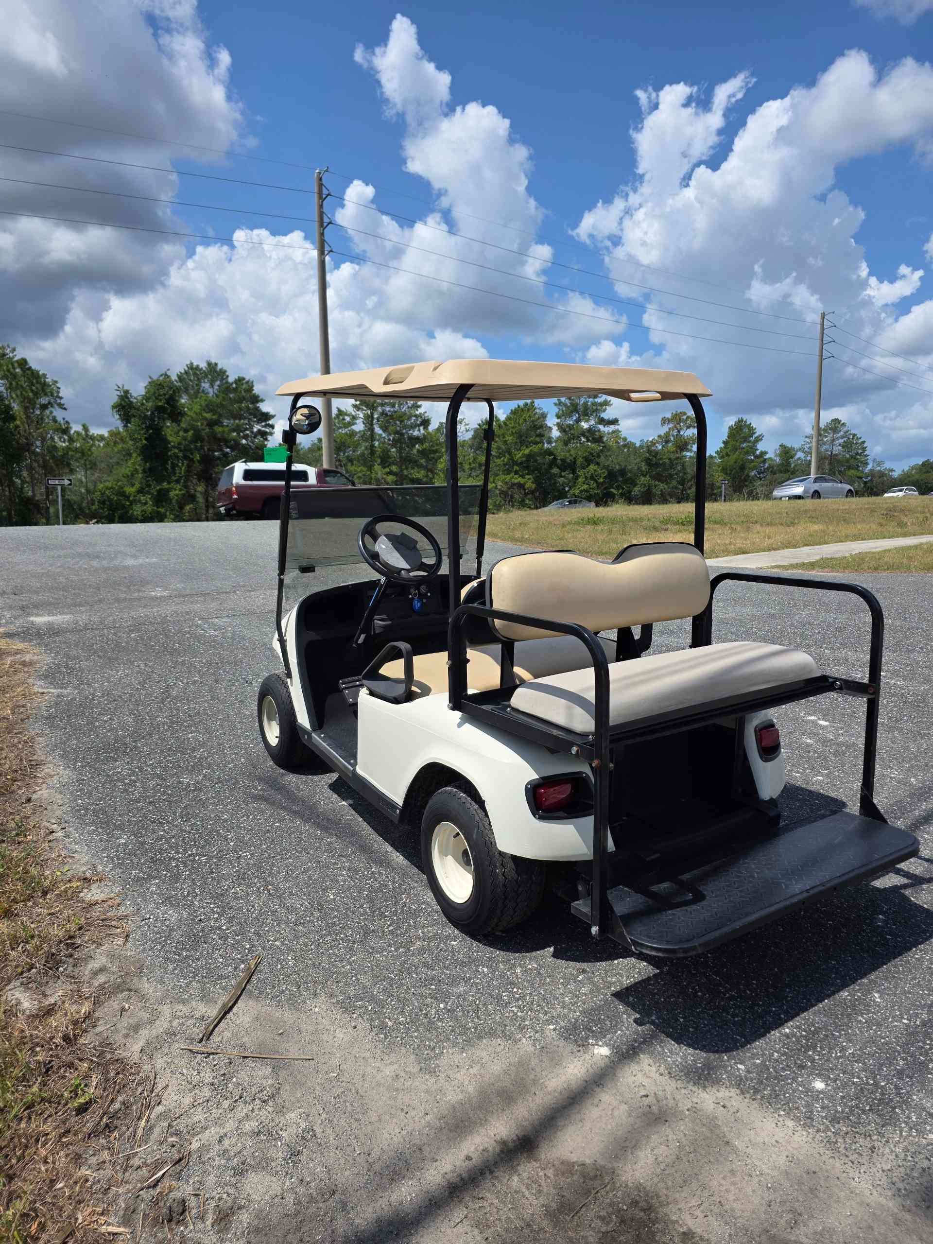 2008 EZGO TXT White golf cart in White — photo 3 of 4, Lecanto, FL