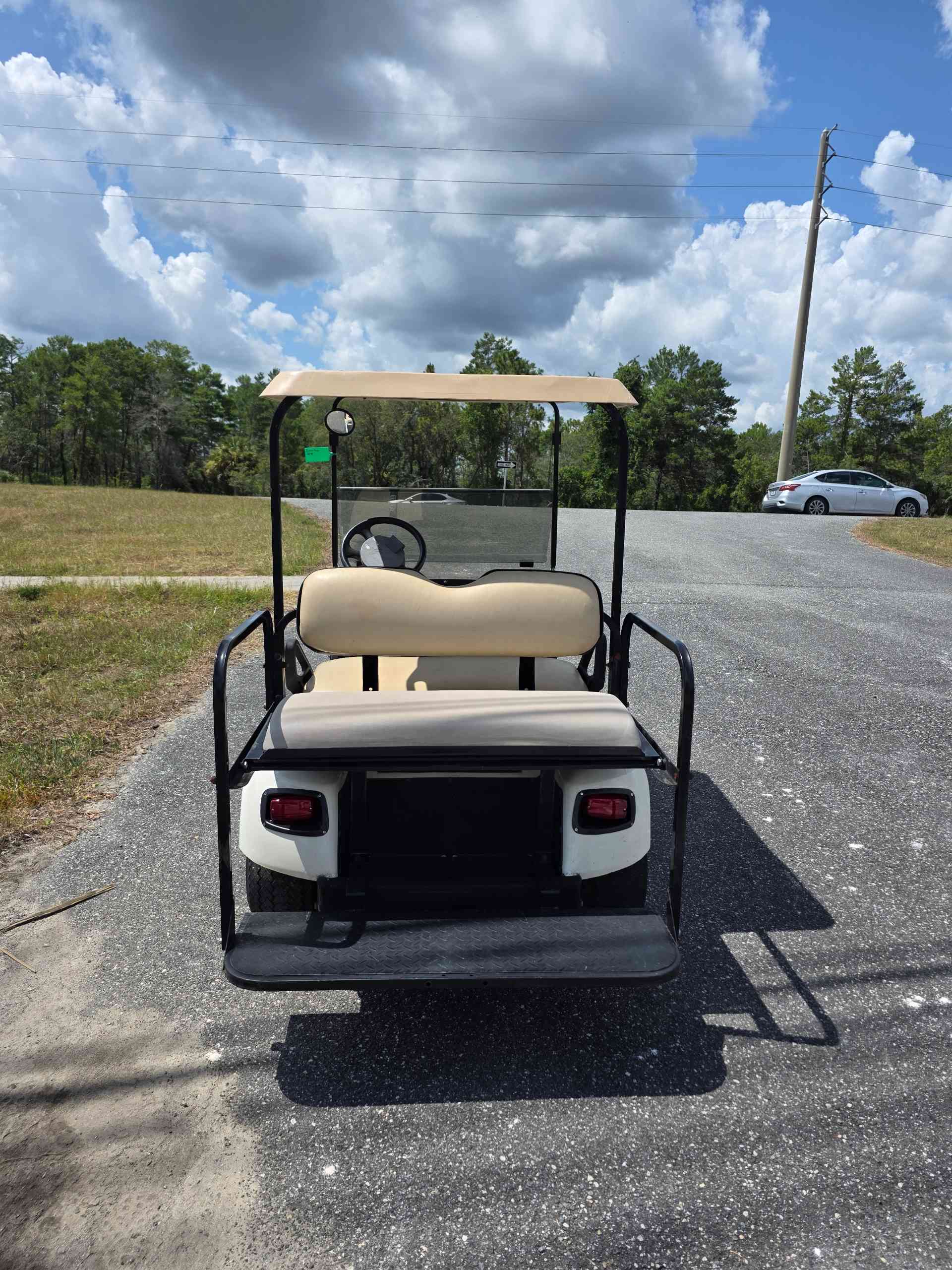 2008 EZGO TXT White golf cart in White — photo 4 of 4, Lecanto, FL